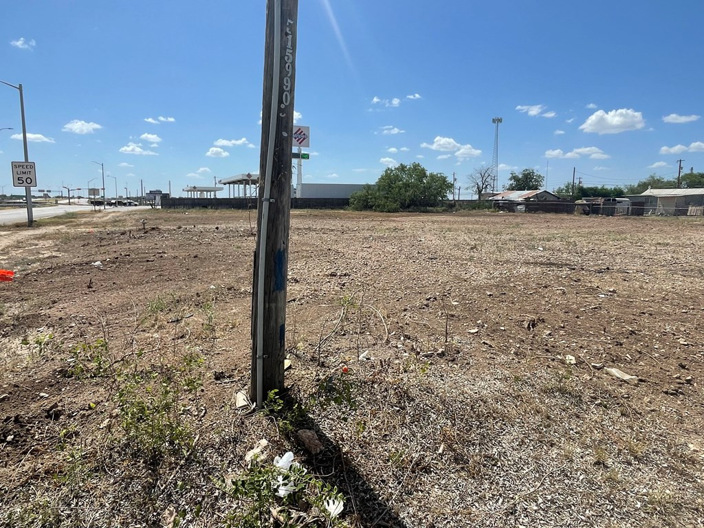 1622 La Follette Street Property Photo 4