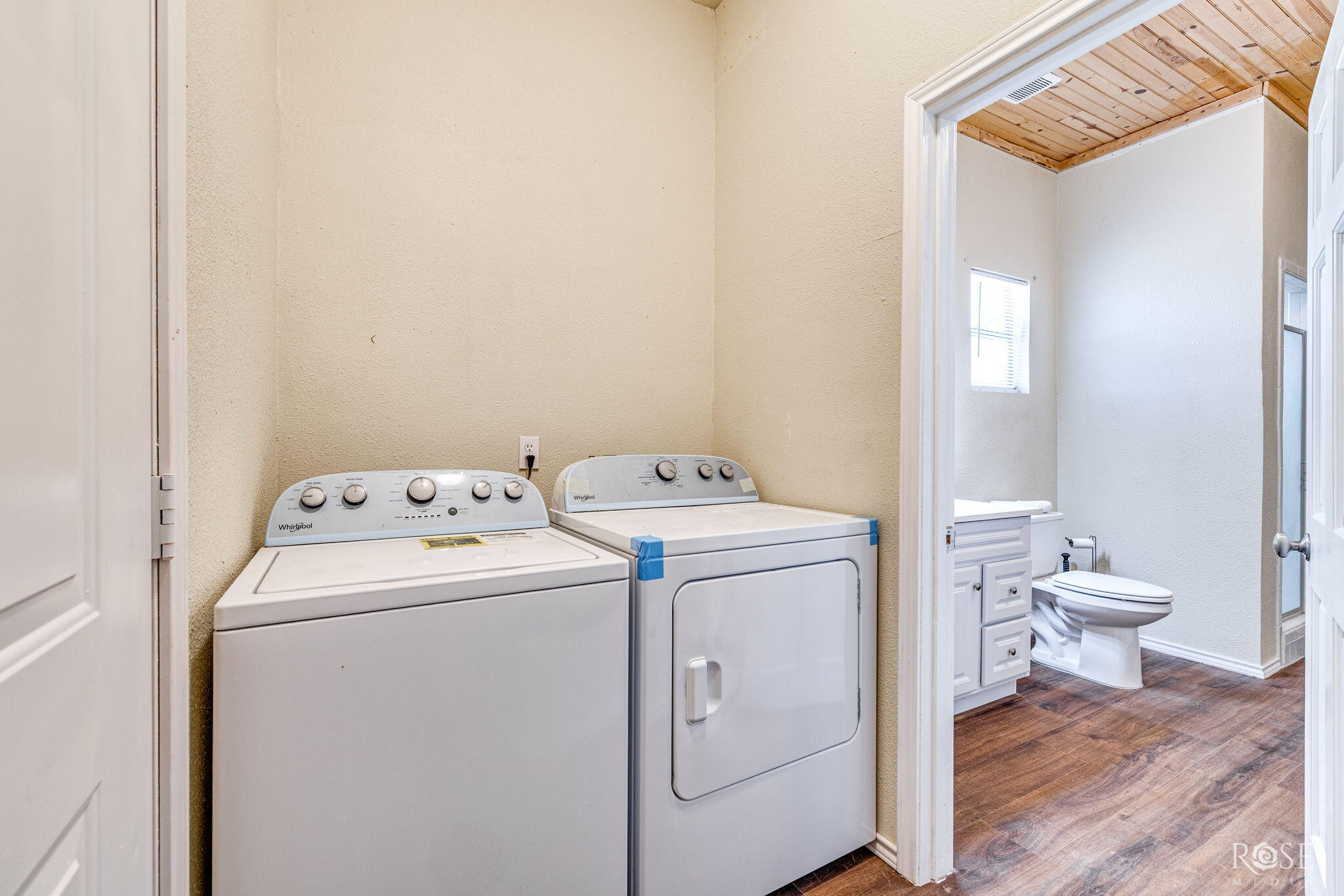 6036 Navajo Road Property Photo 19