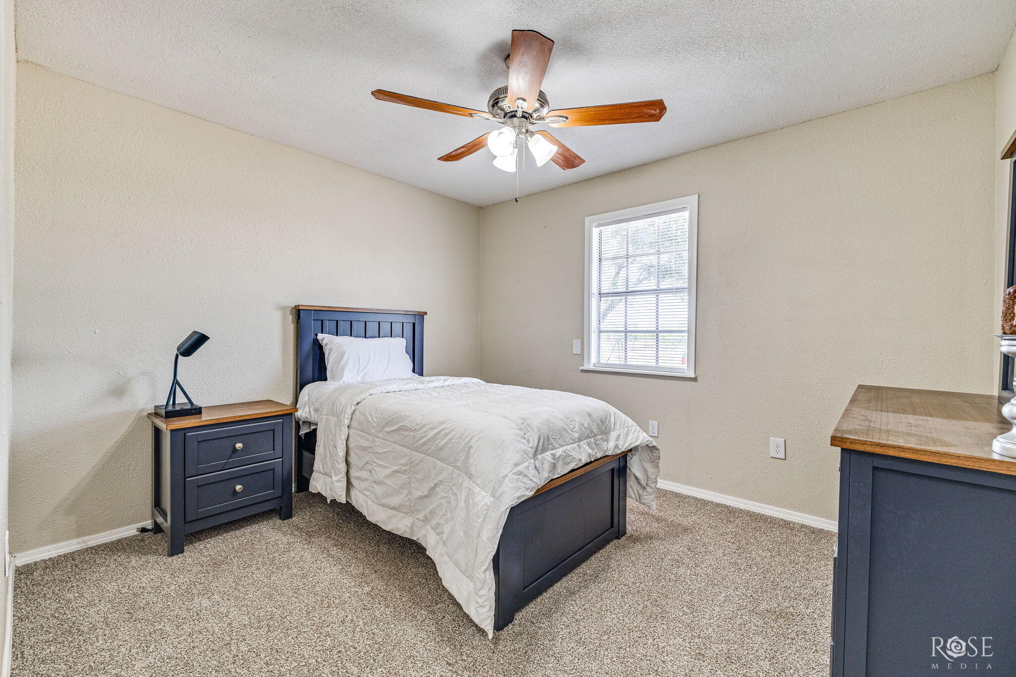 6036 Navajo Road Property Photo 20