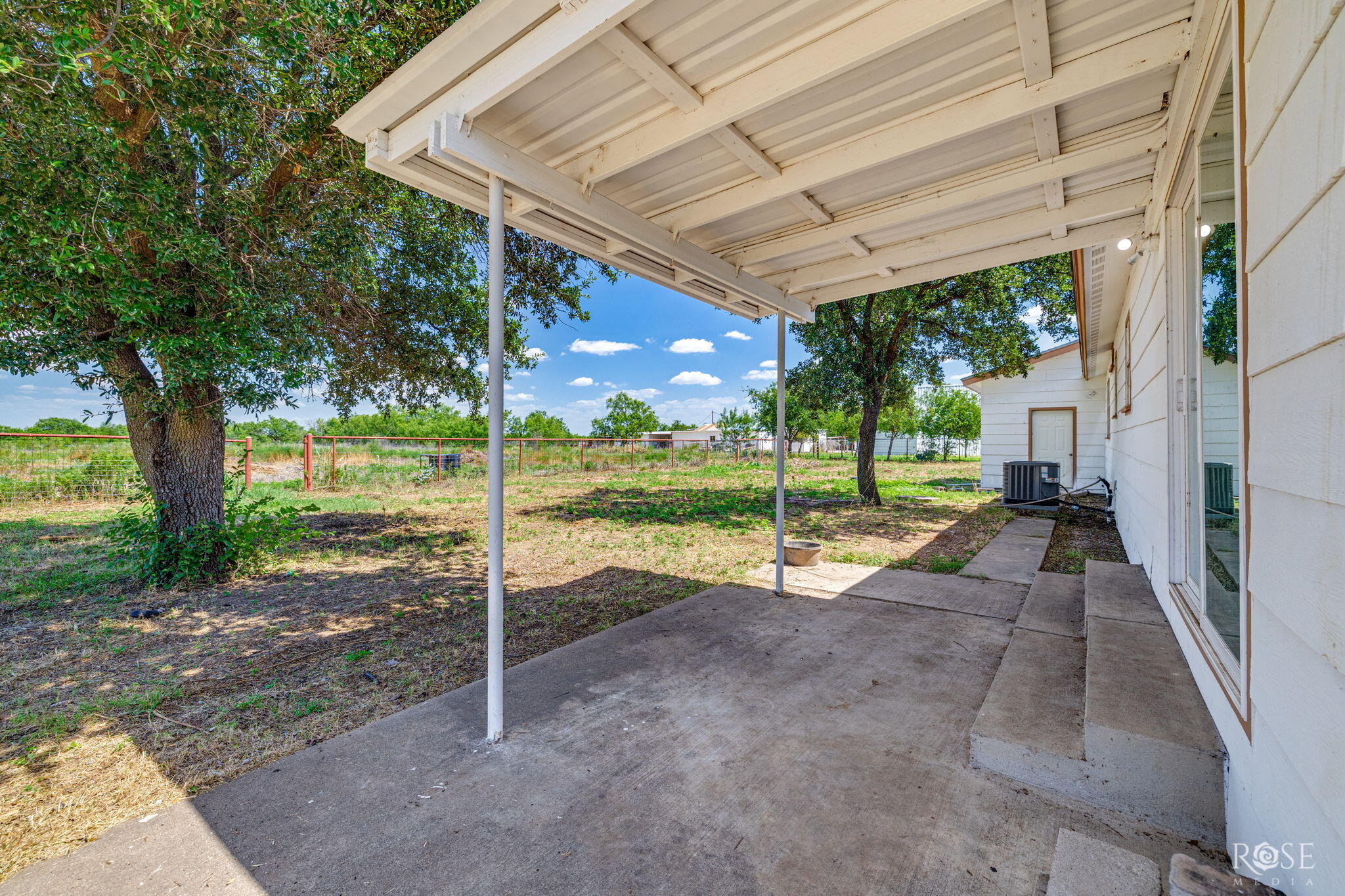 6036 Navajo Road Property Photo 24