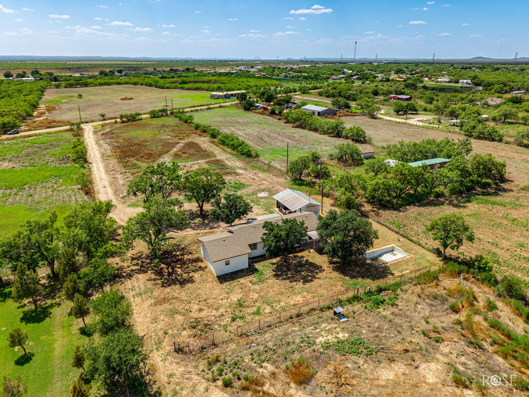 6036 Navajo Road Property Photo 40