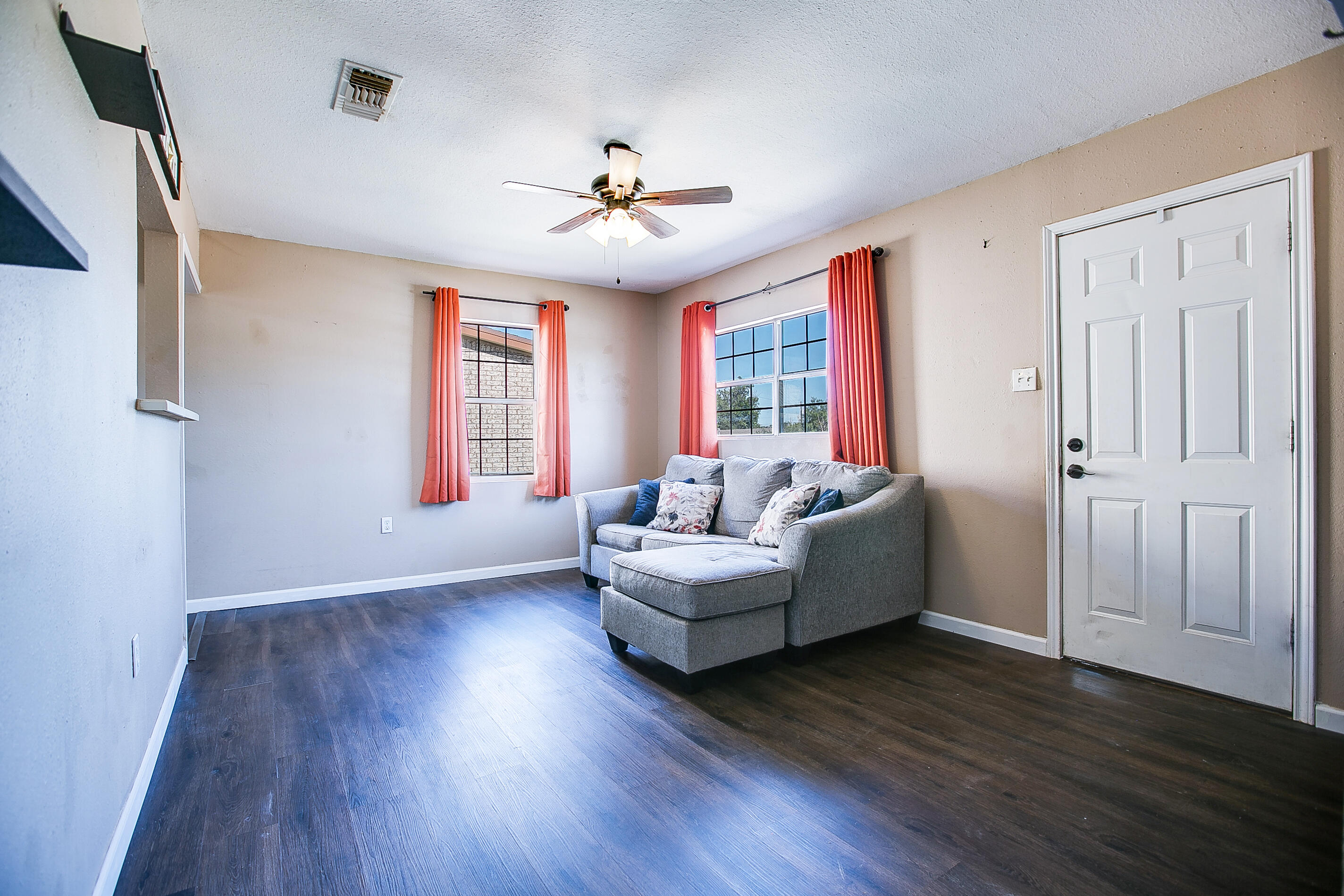 2117 Forest Park Avenue Property Photo 5