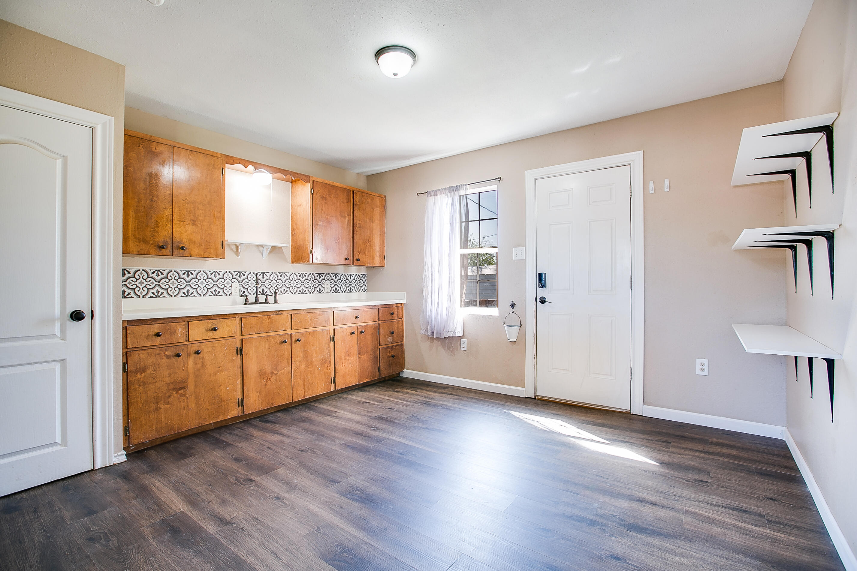 2117 Forest Park Avenue Property Photo 9