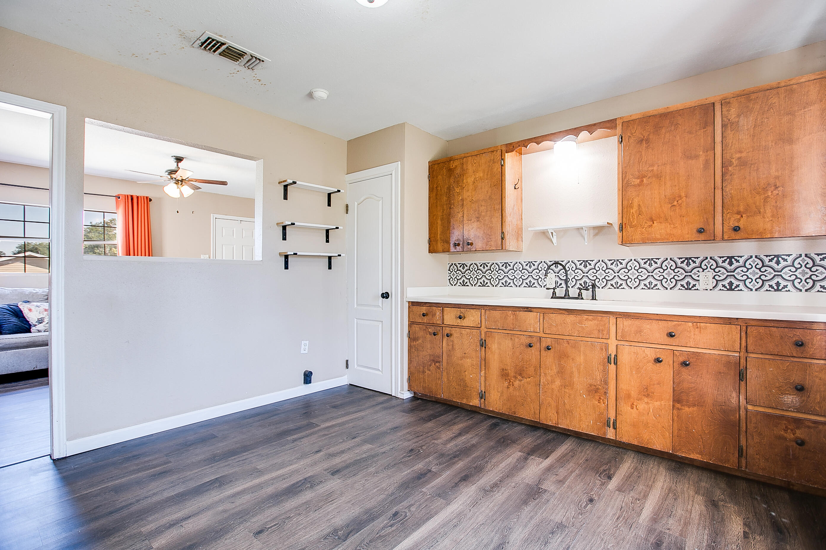 2117 Forest Park Avenue Property Photo 10