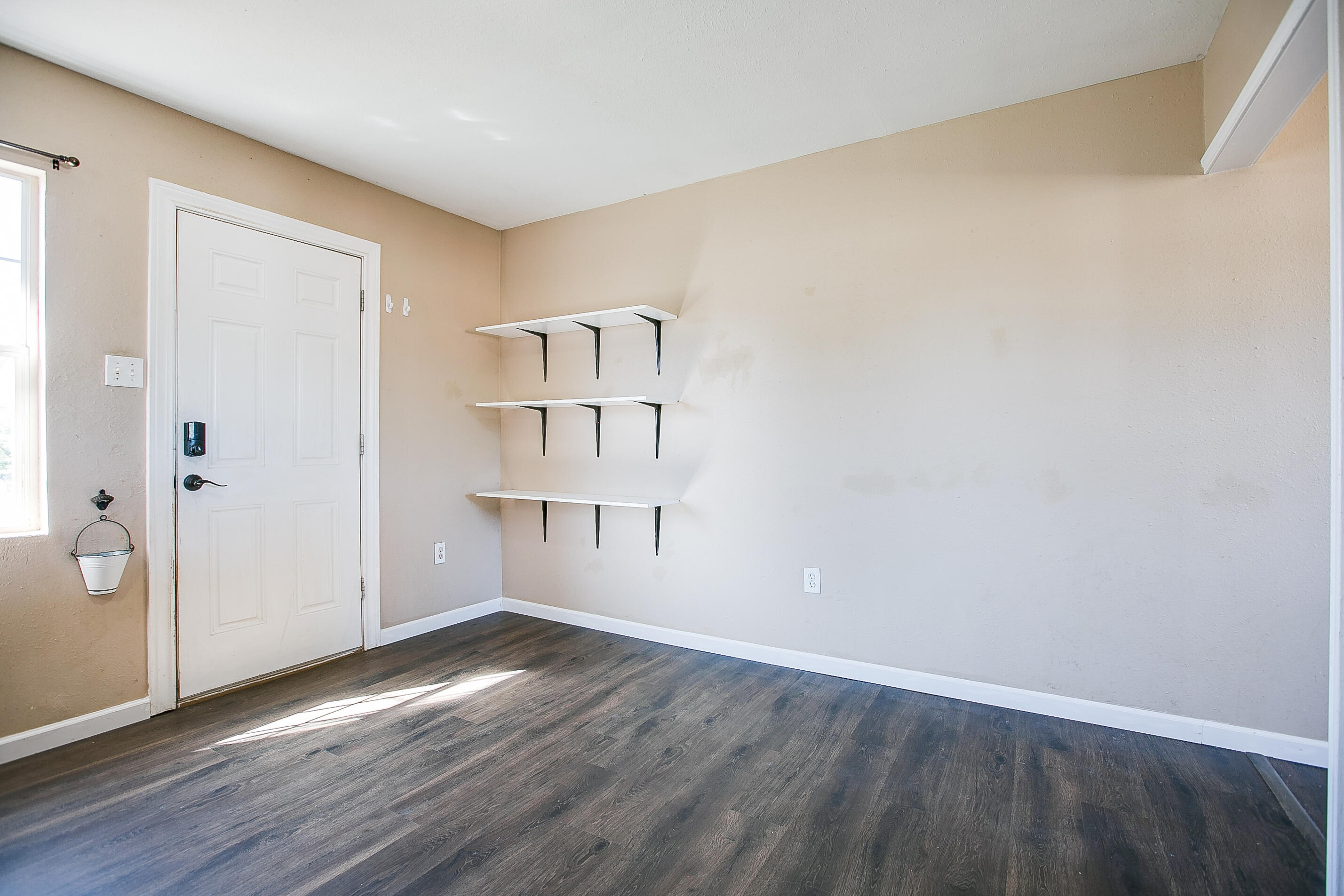 2117 Forest Park Avenue Property Photo 11
