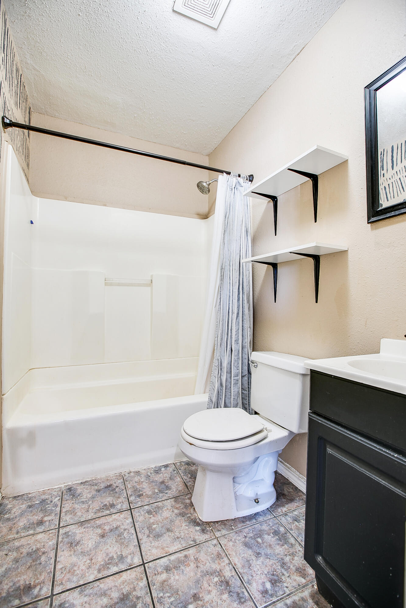 2117 Forest Park Avenue Property Photo 16