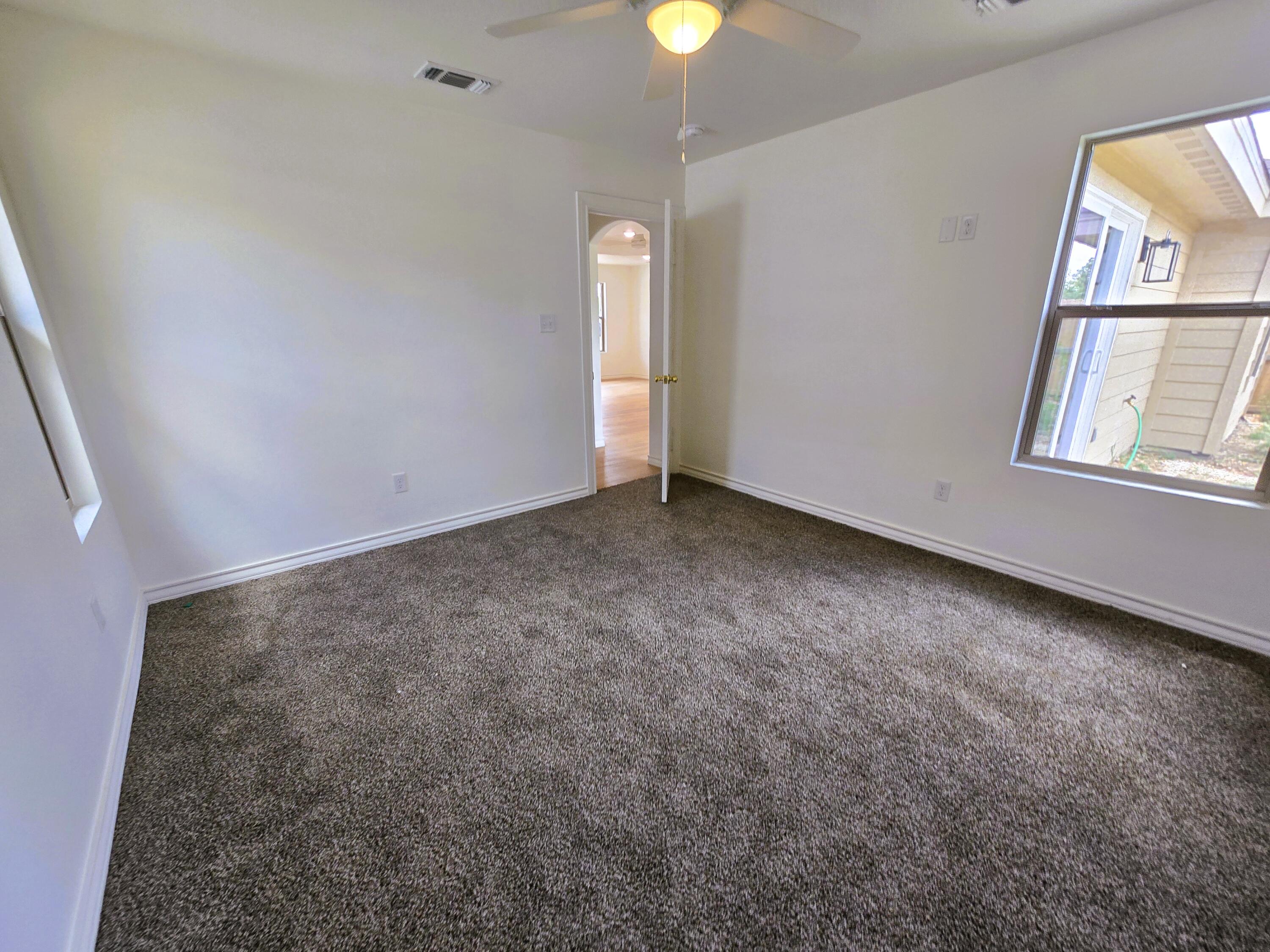 430 E 45th Street Property Photo 8