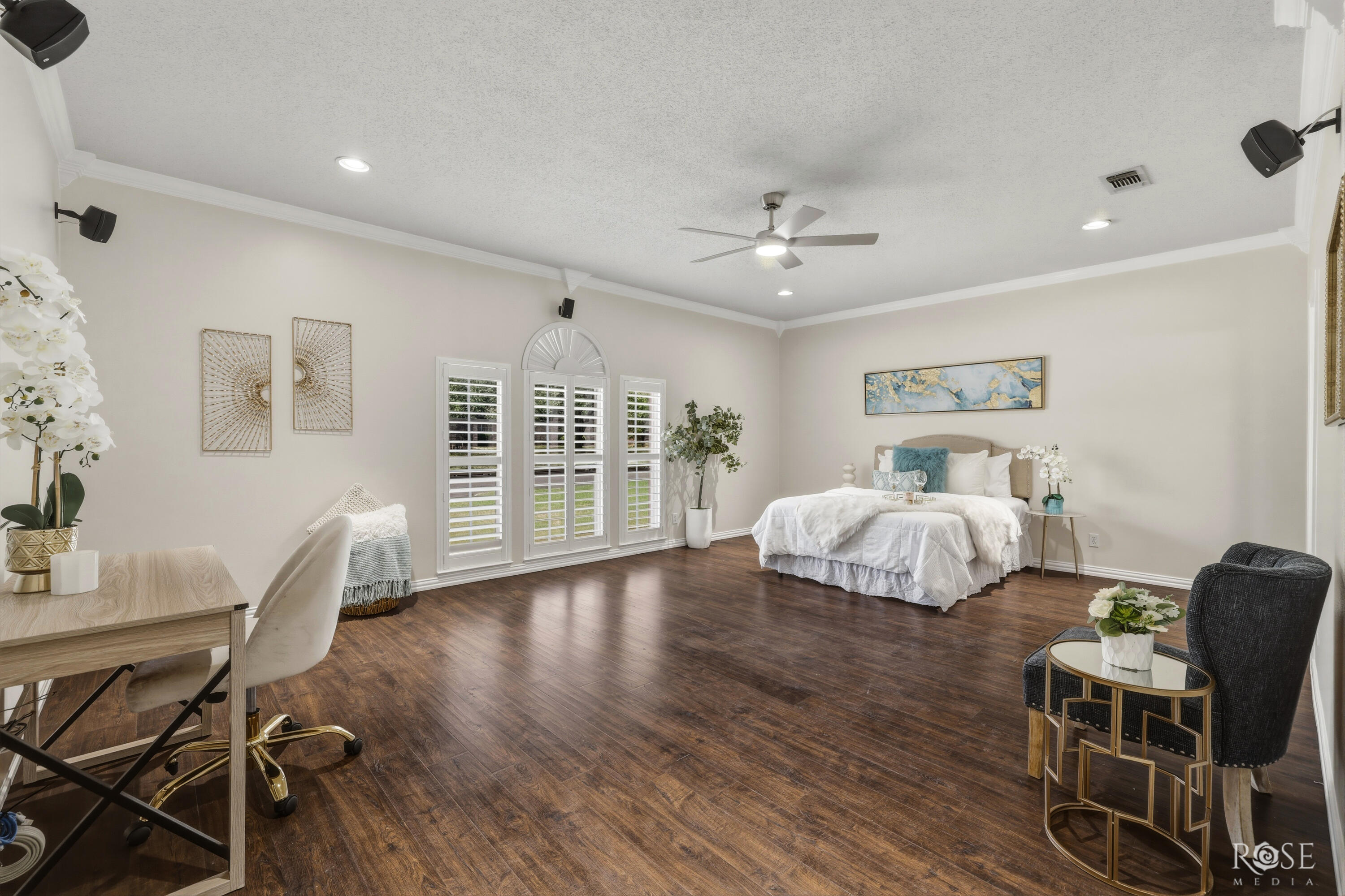 3566 Grandview Drive Property Photo 16