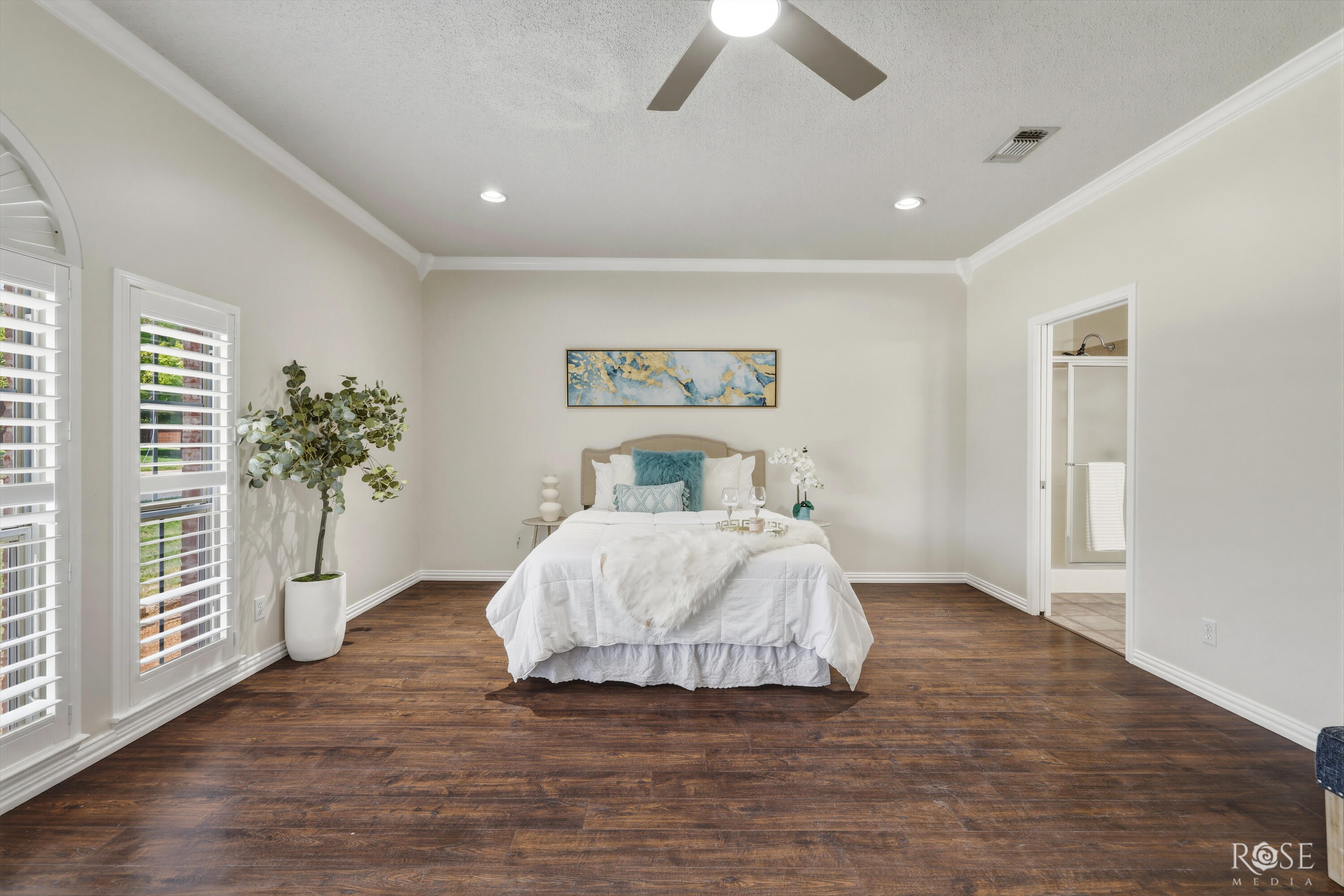 3566 Grandview Drive Property Photo 17