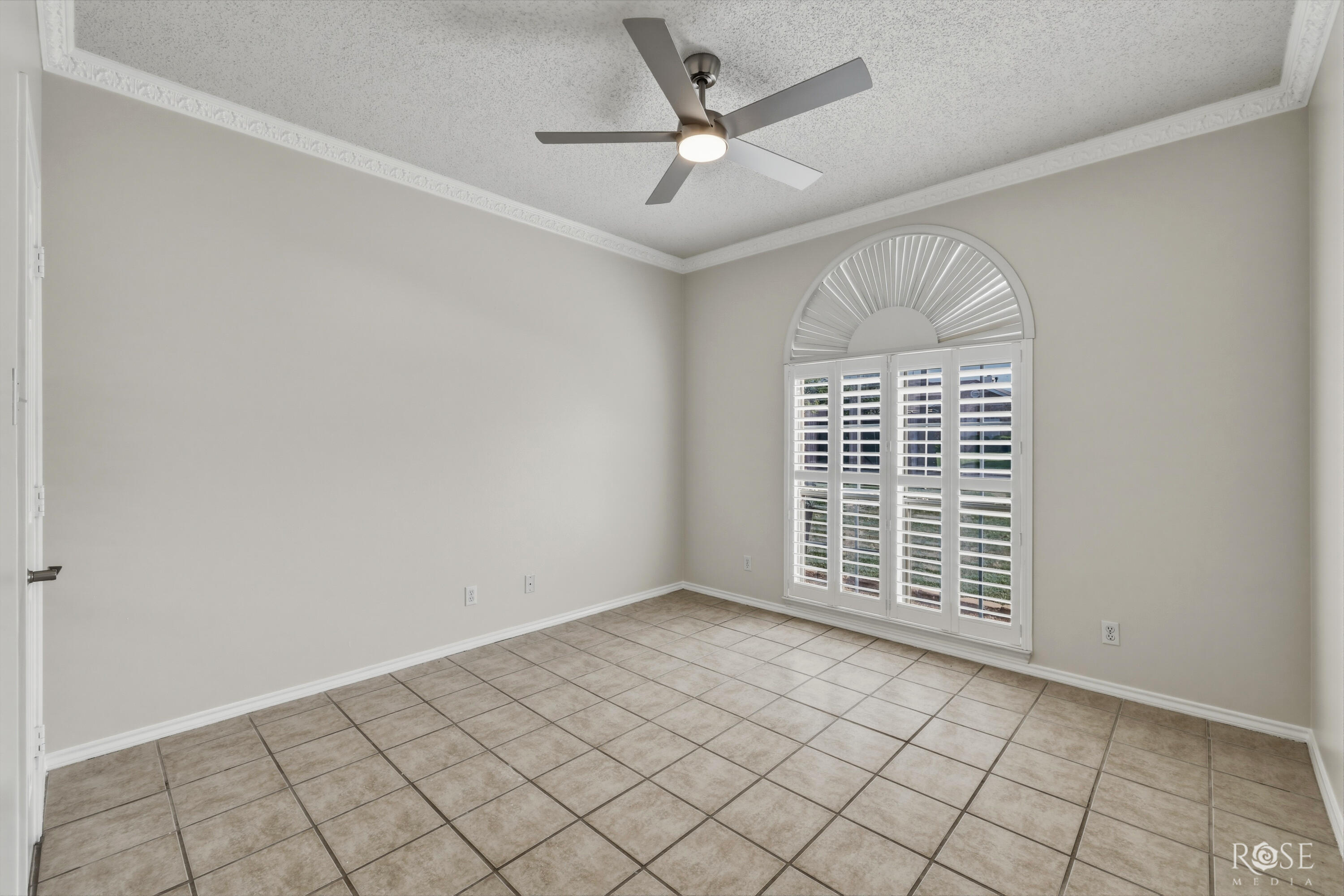 3566 Grandview Drive Property Photo 27