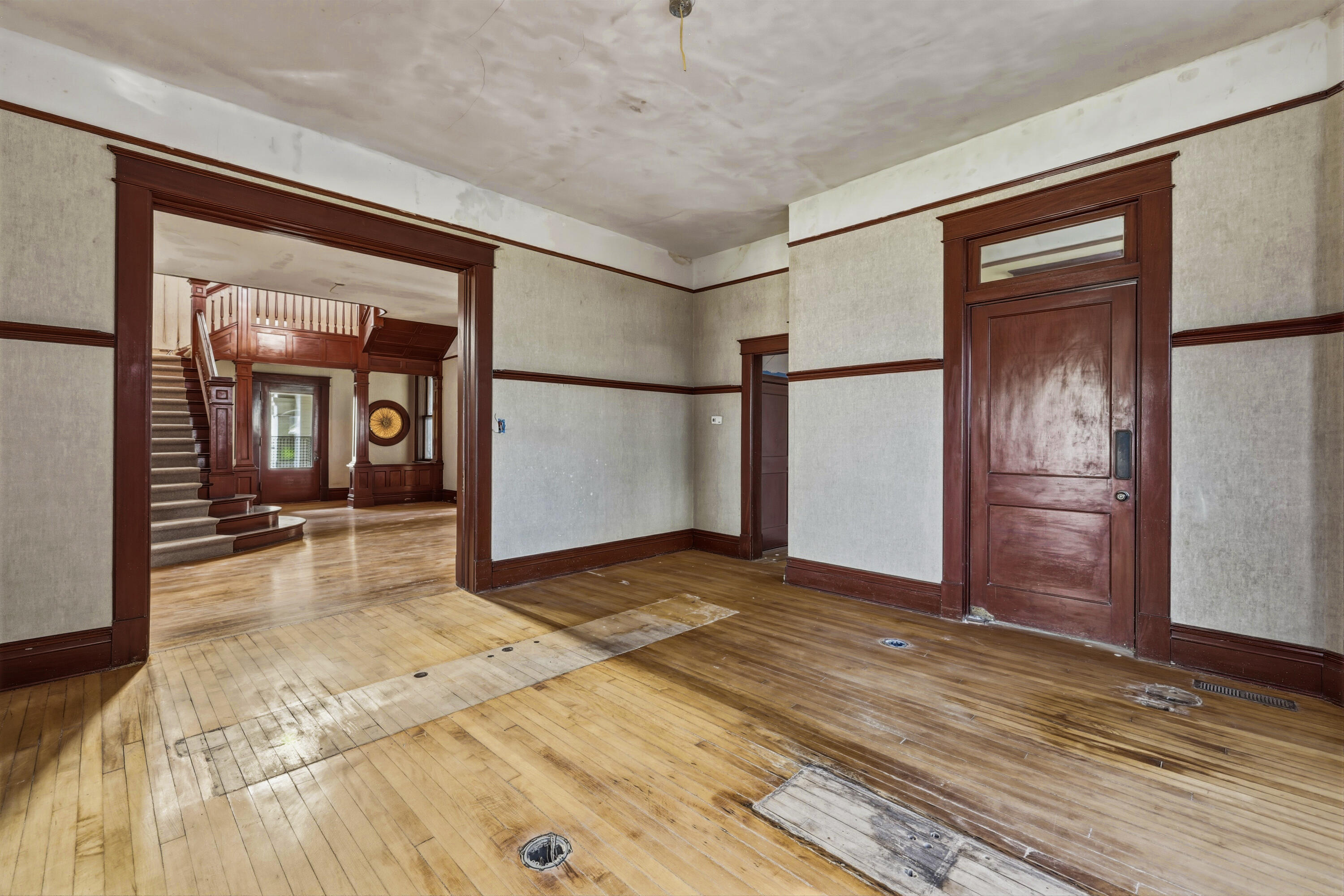 421 W Twohig Avenue Property Photo 19