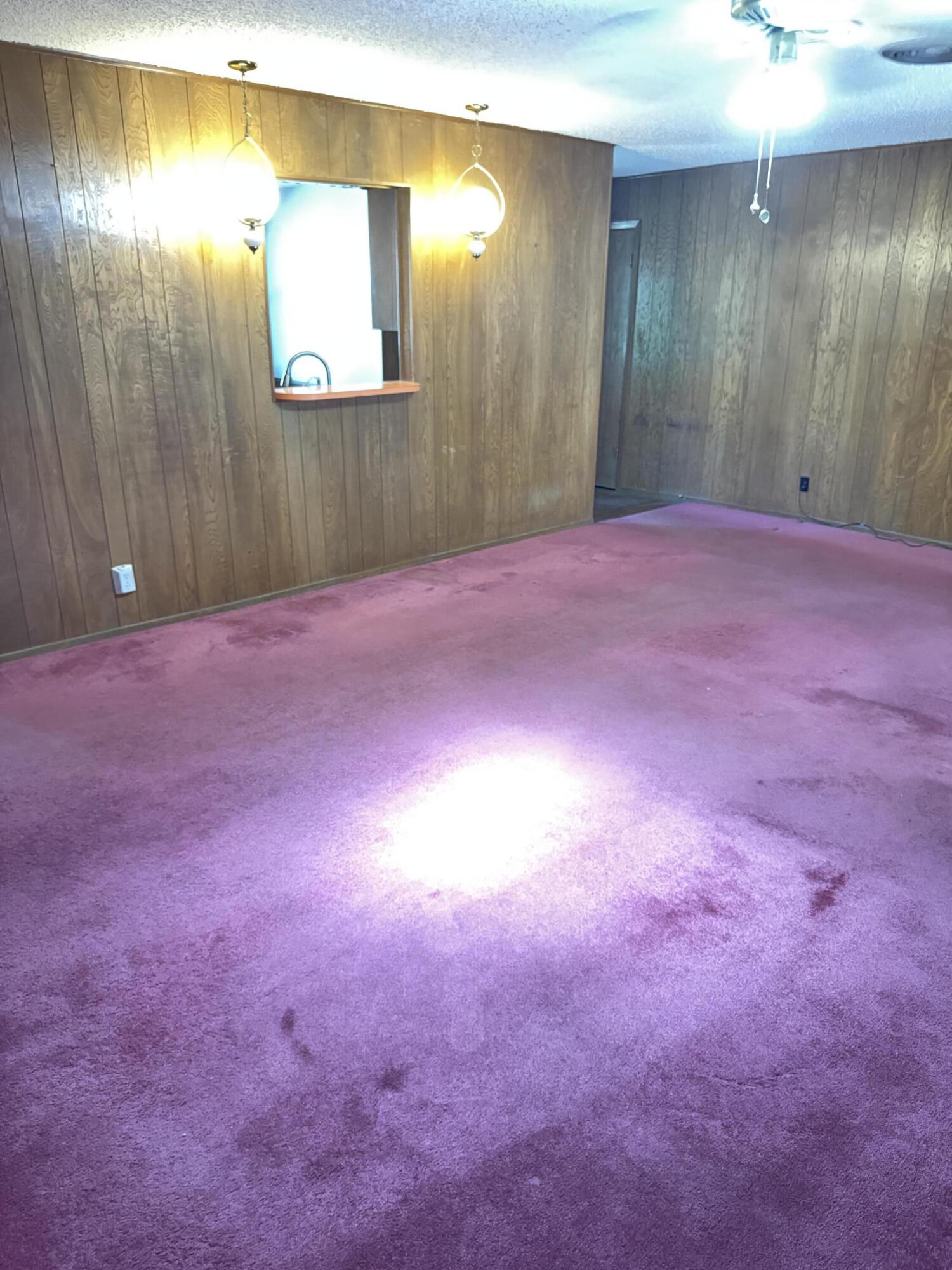 264 Westwood Drive Property Photo 4