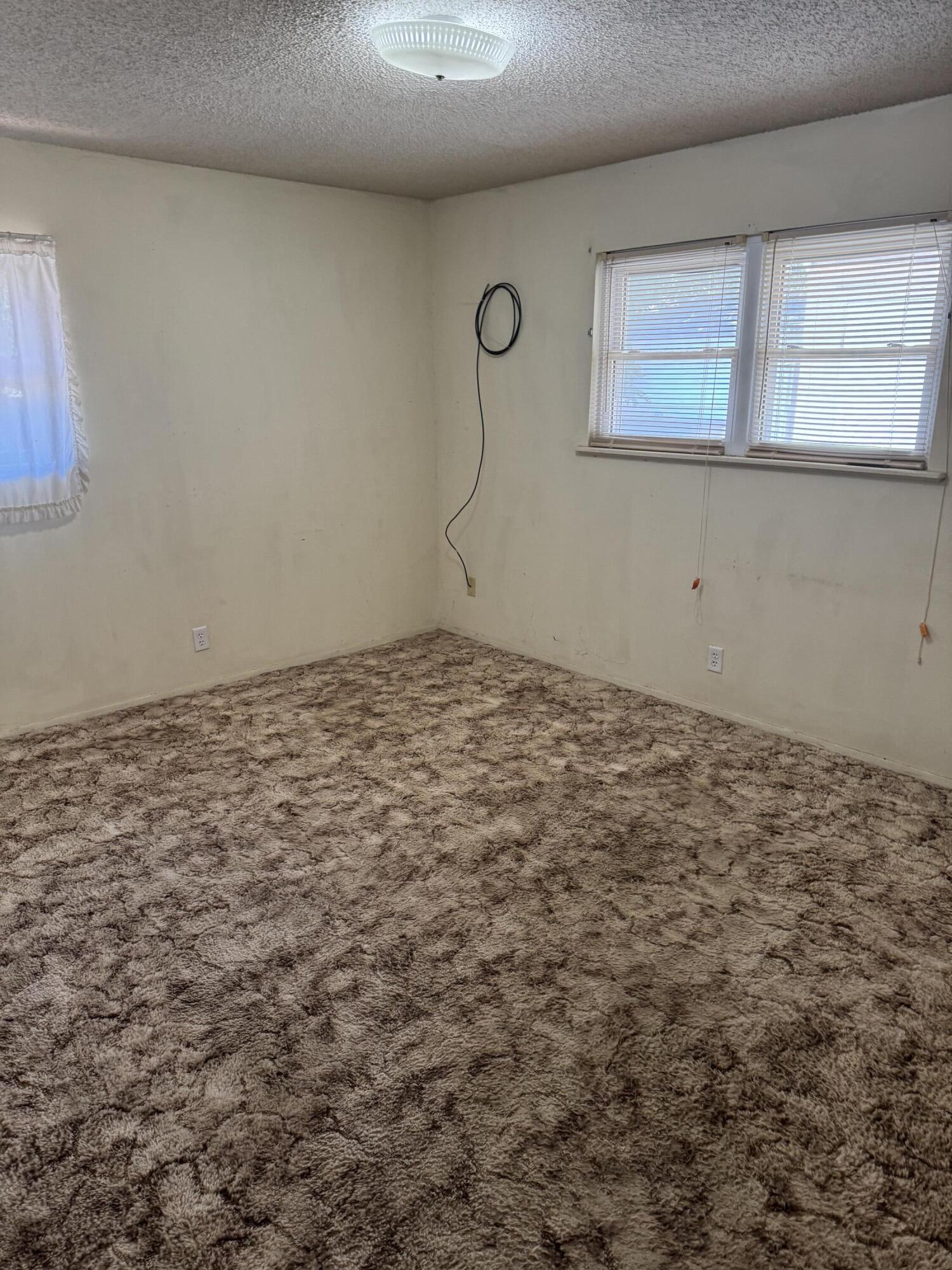 264 Westwood Drive Property Photo 11