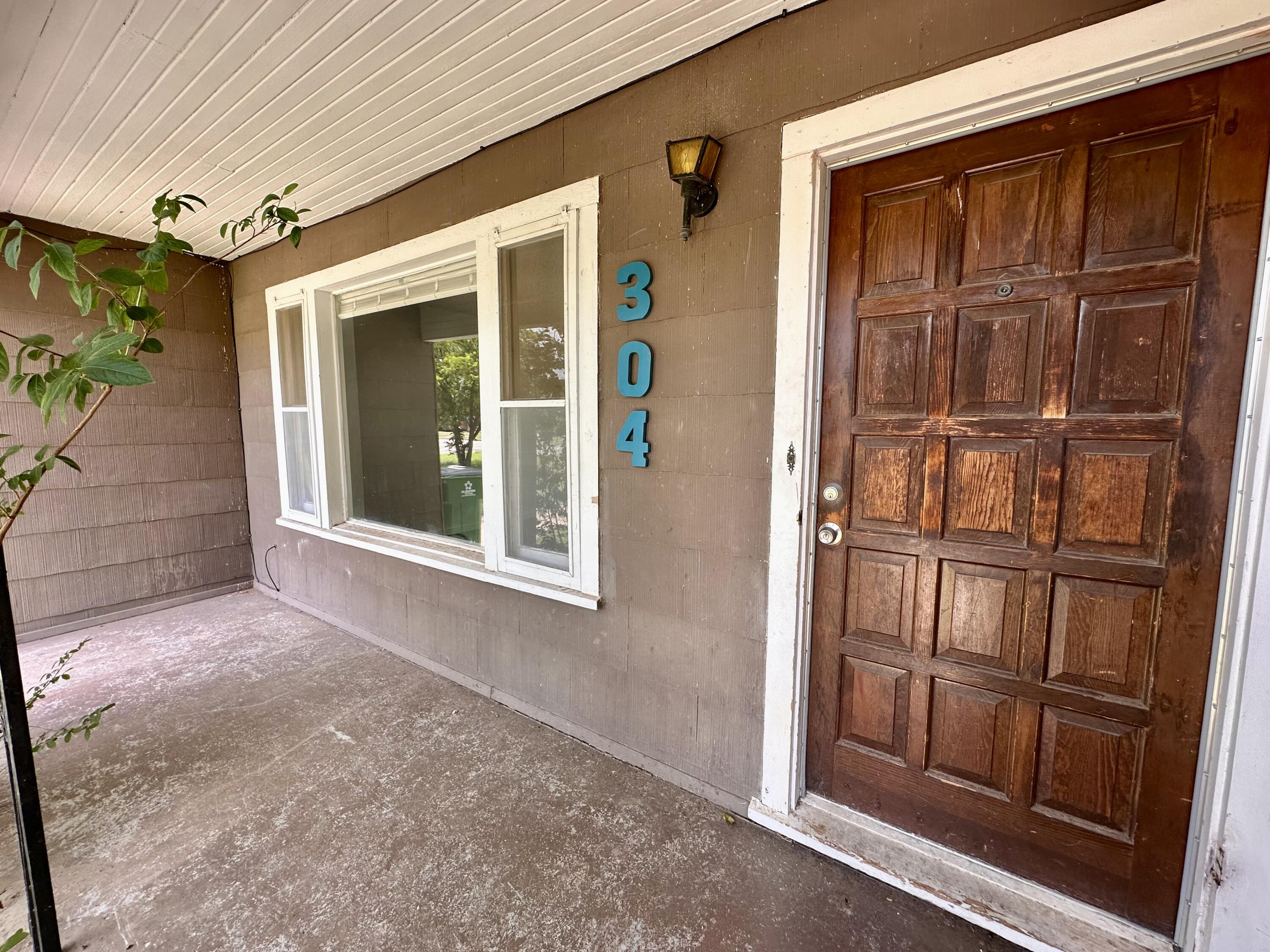 304 Greer Street Property Photo 2
