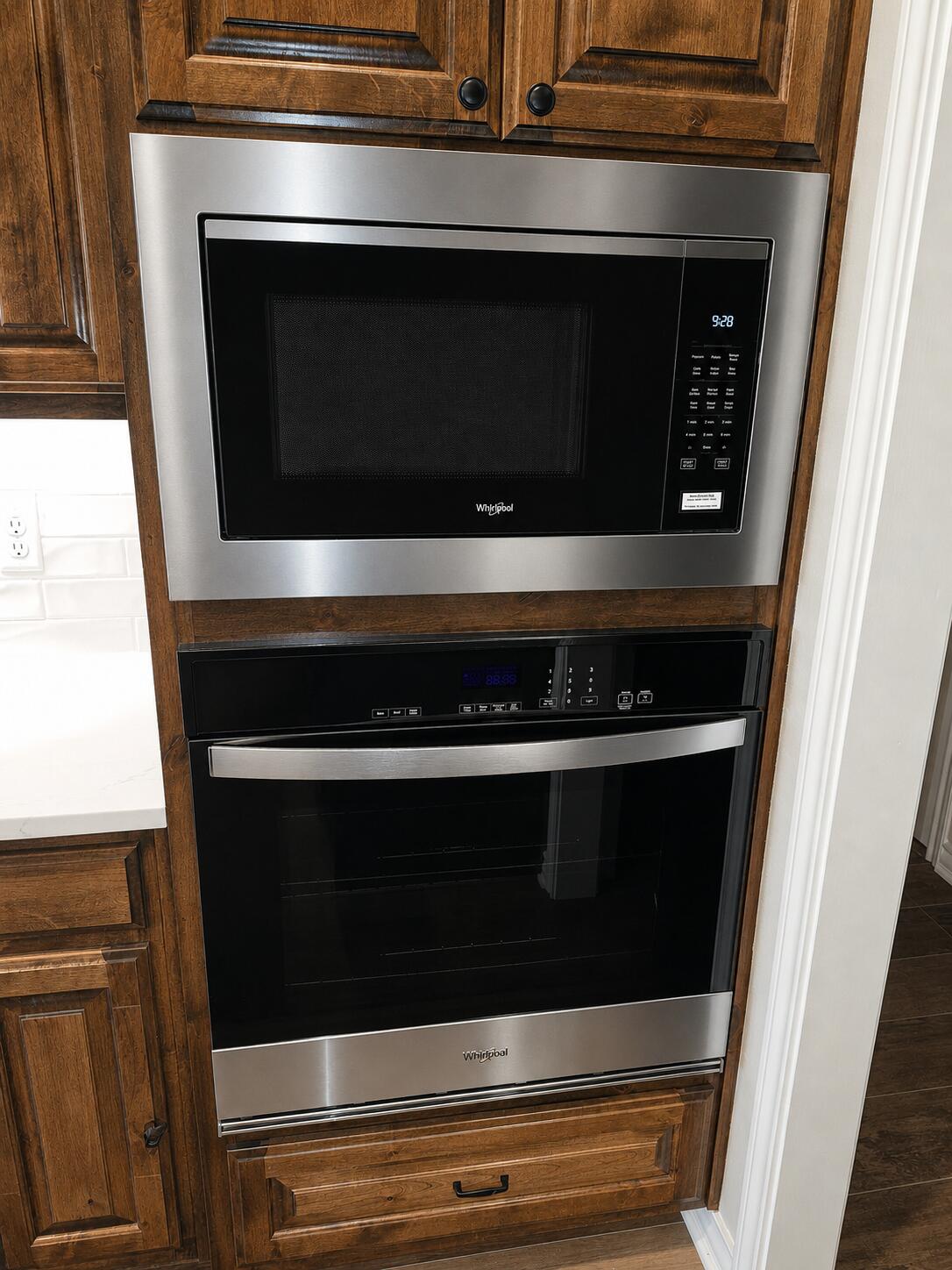 5005 Scarlett Oak Lane Property Photo 4