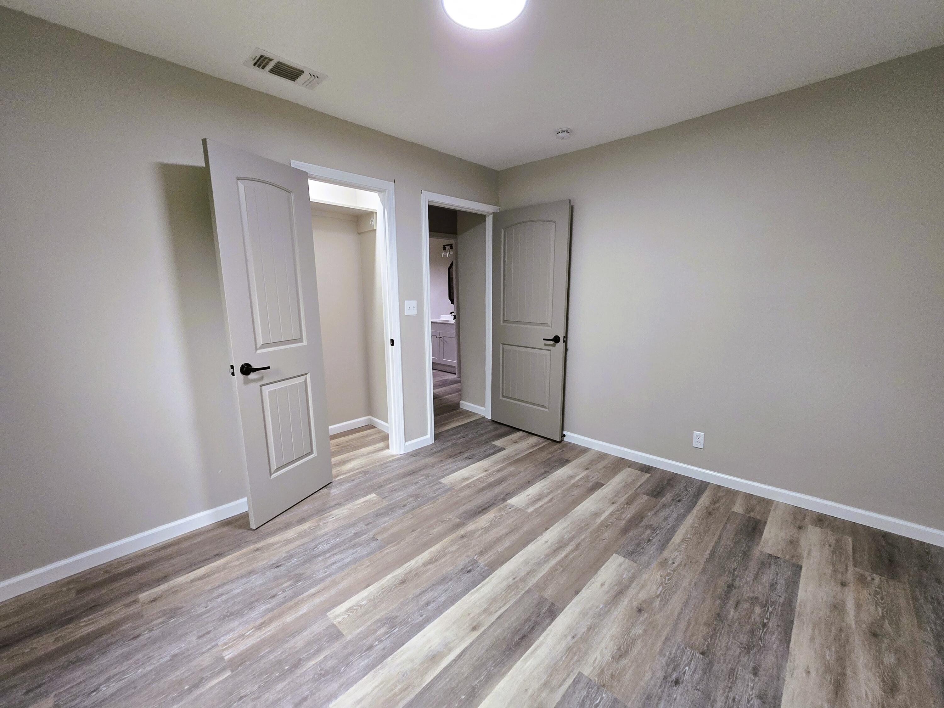 2710 Bowie Street Property Photo 15