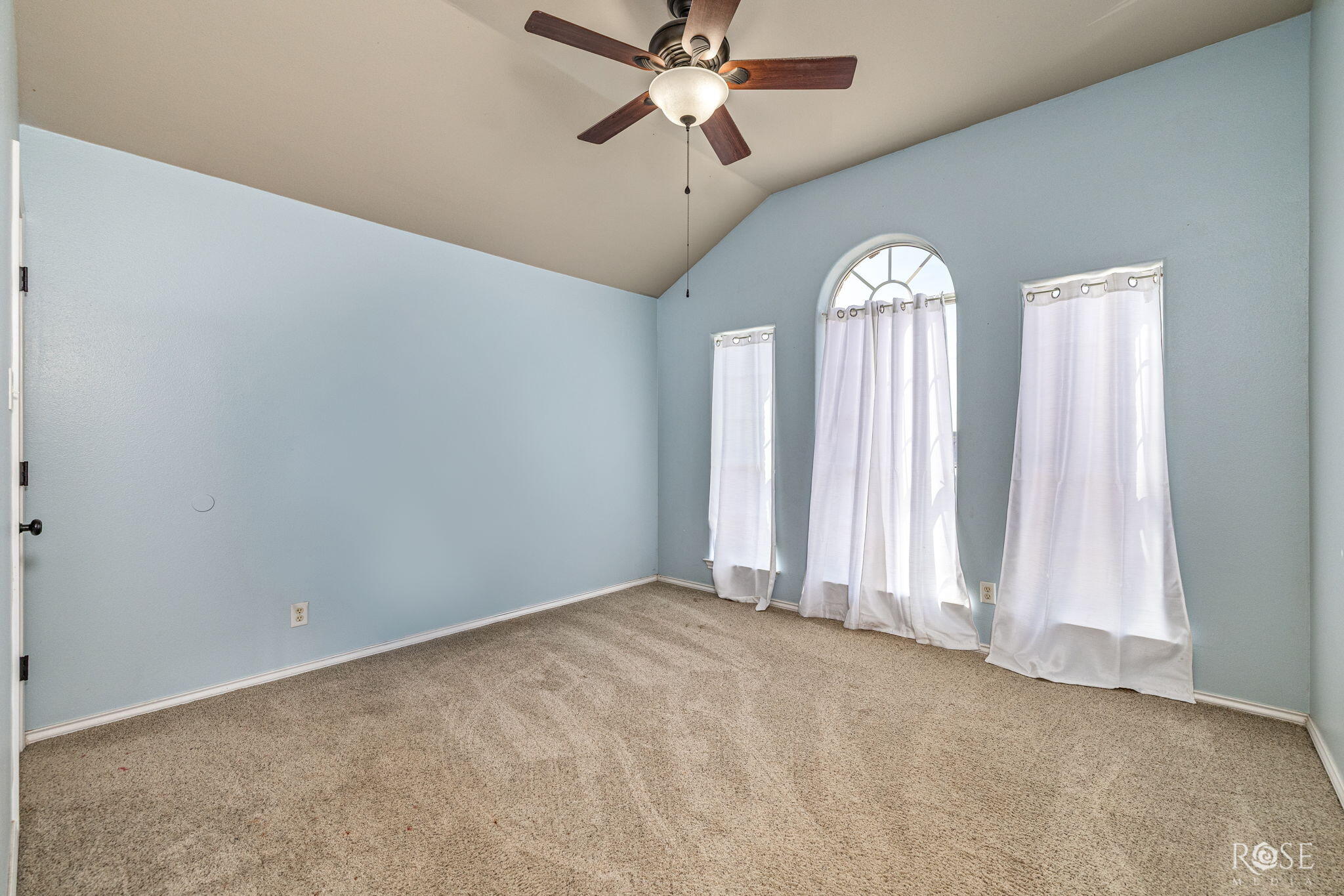 5805 Lyndhurst Drive Property Photo 20