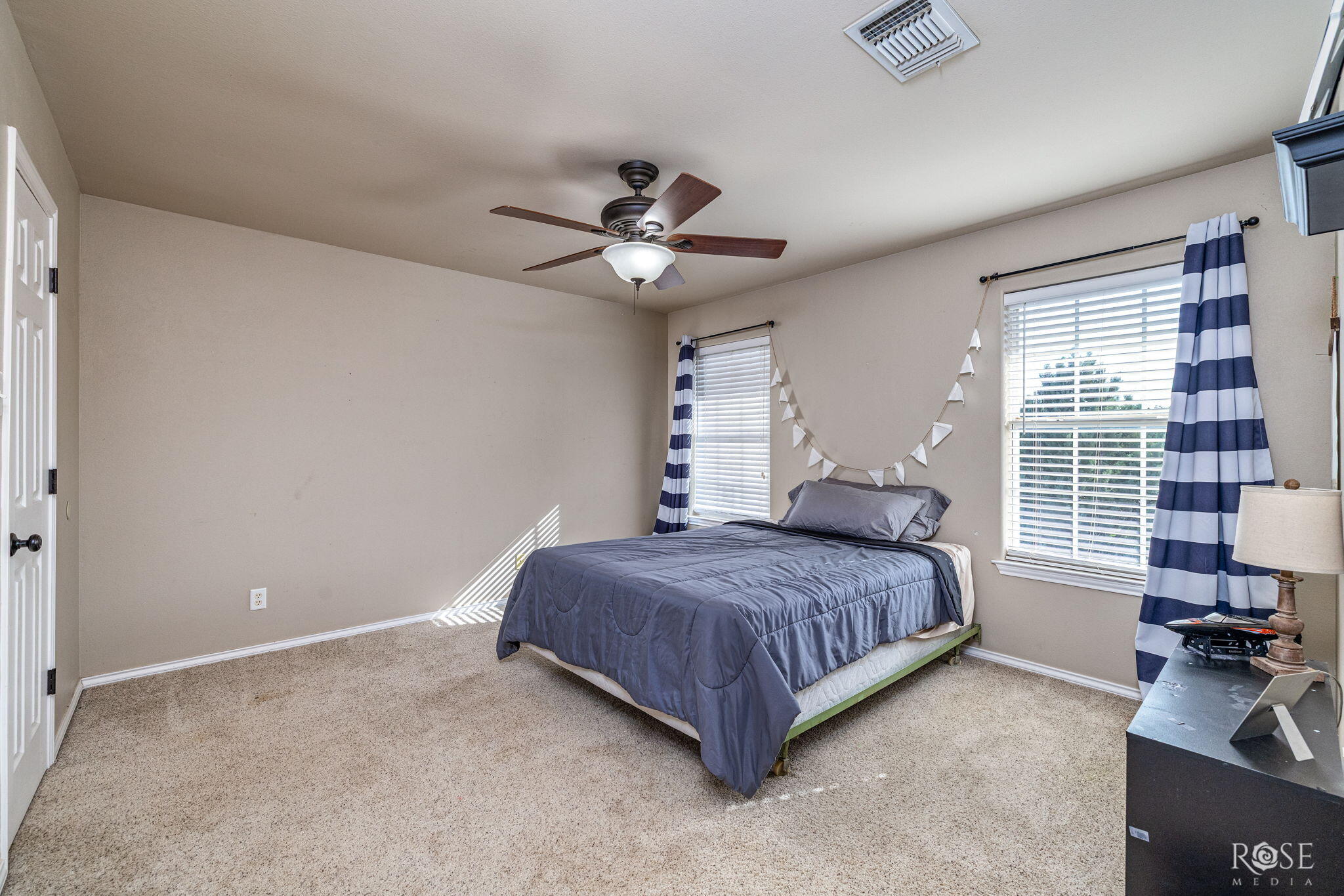 5805 Lyndhurst Drive Property Photo 22