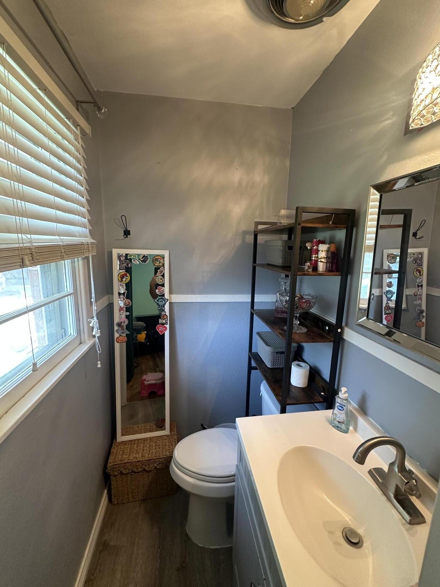 2513 Yale Avenue Property Photo 11