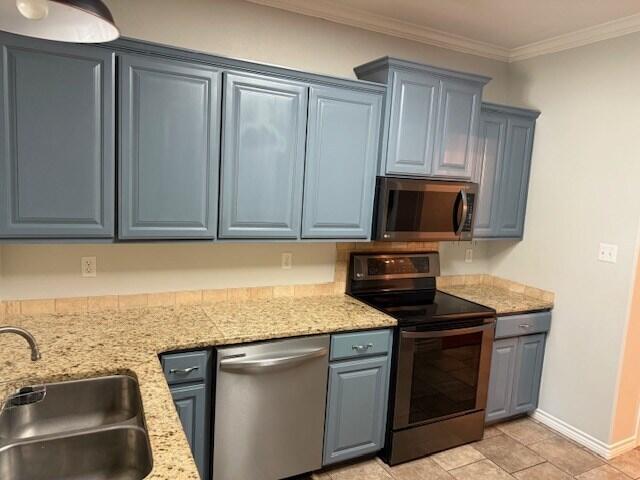 4036 Huntington Lane Property Photo 4