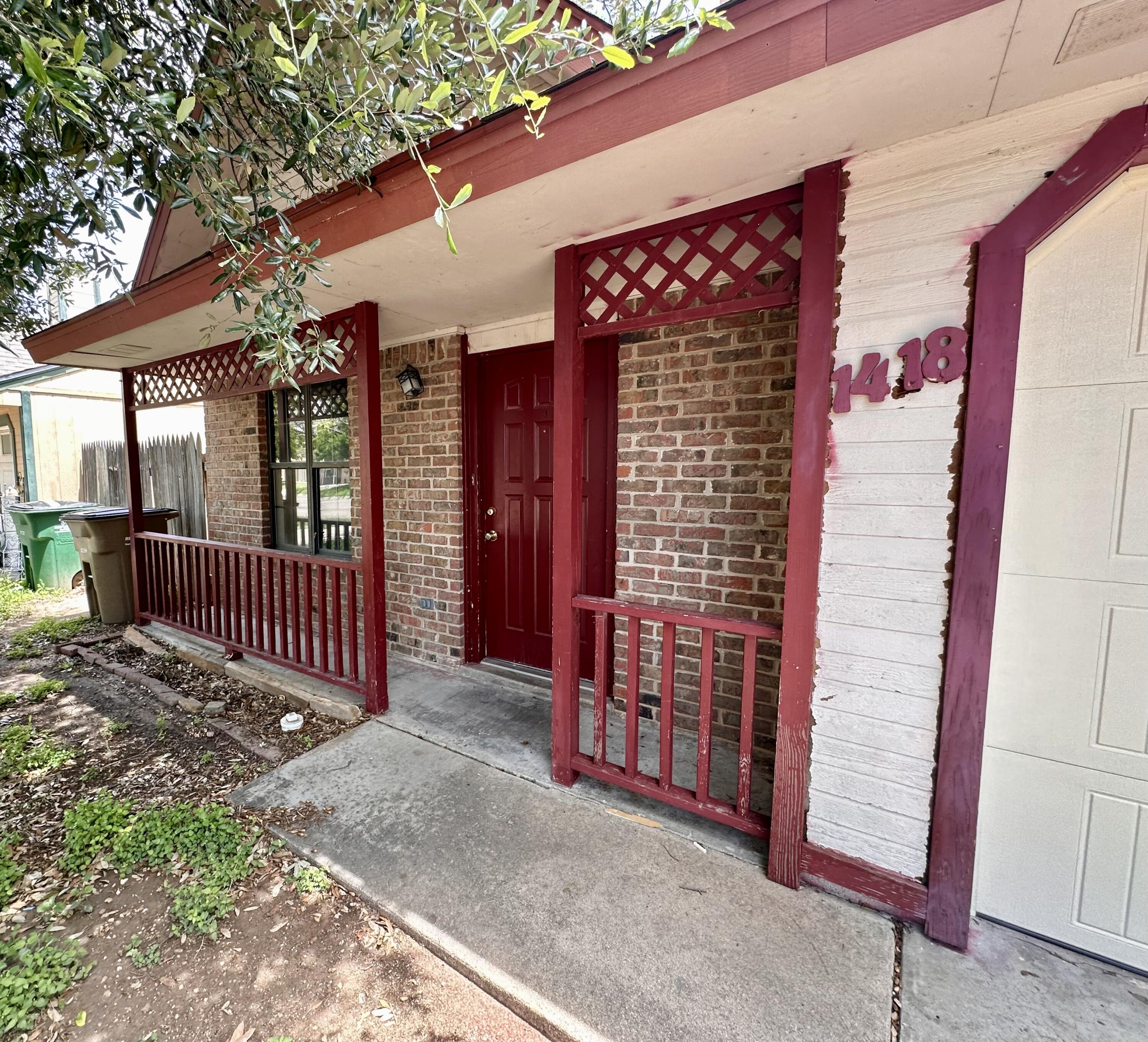 1418 Lindell Court Property Photo 13