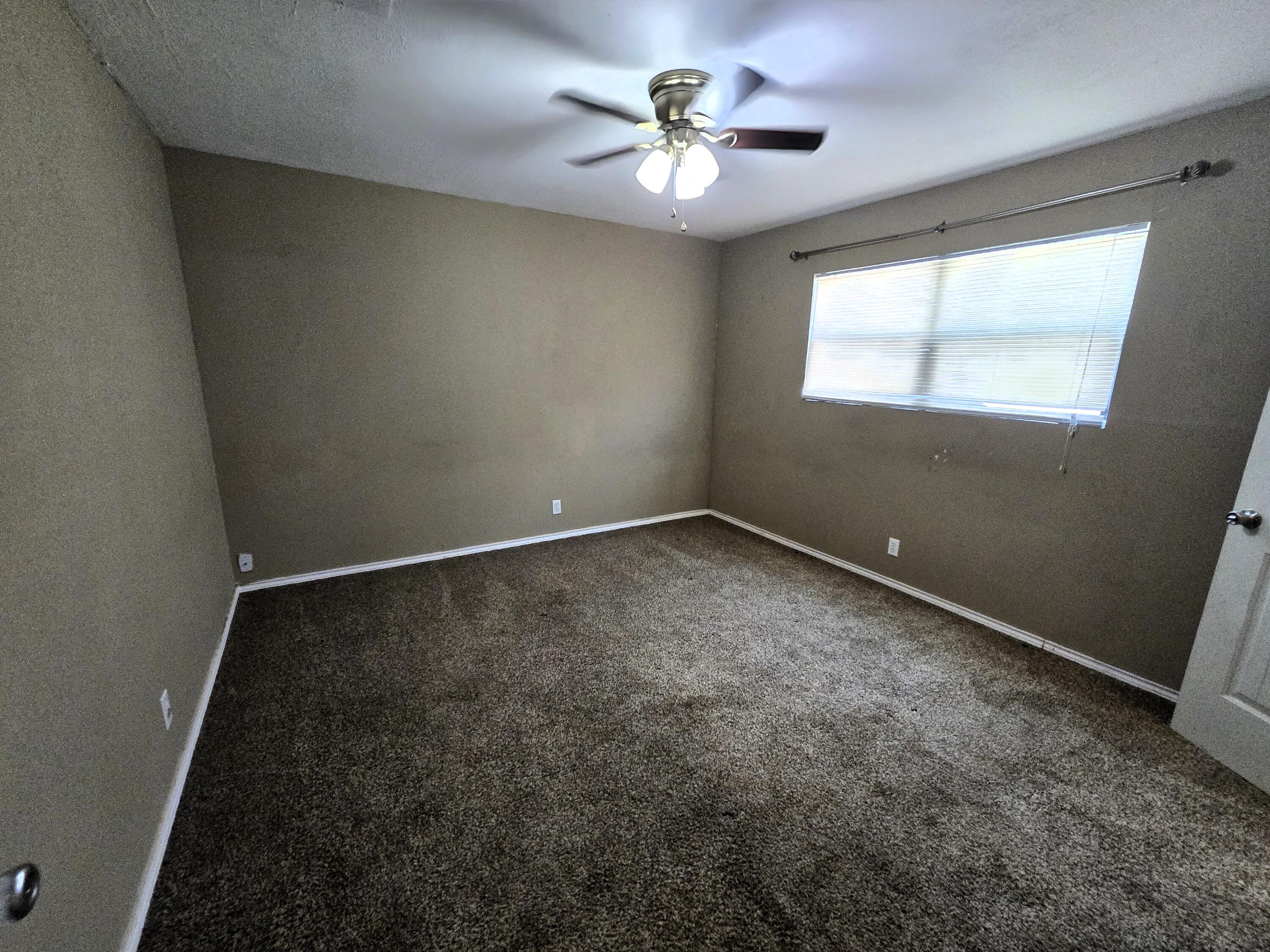 11886 Coleman Street Property Photo 8