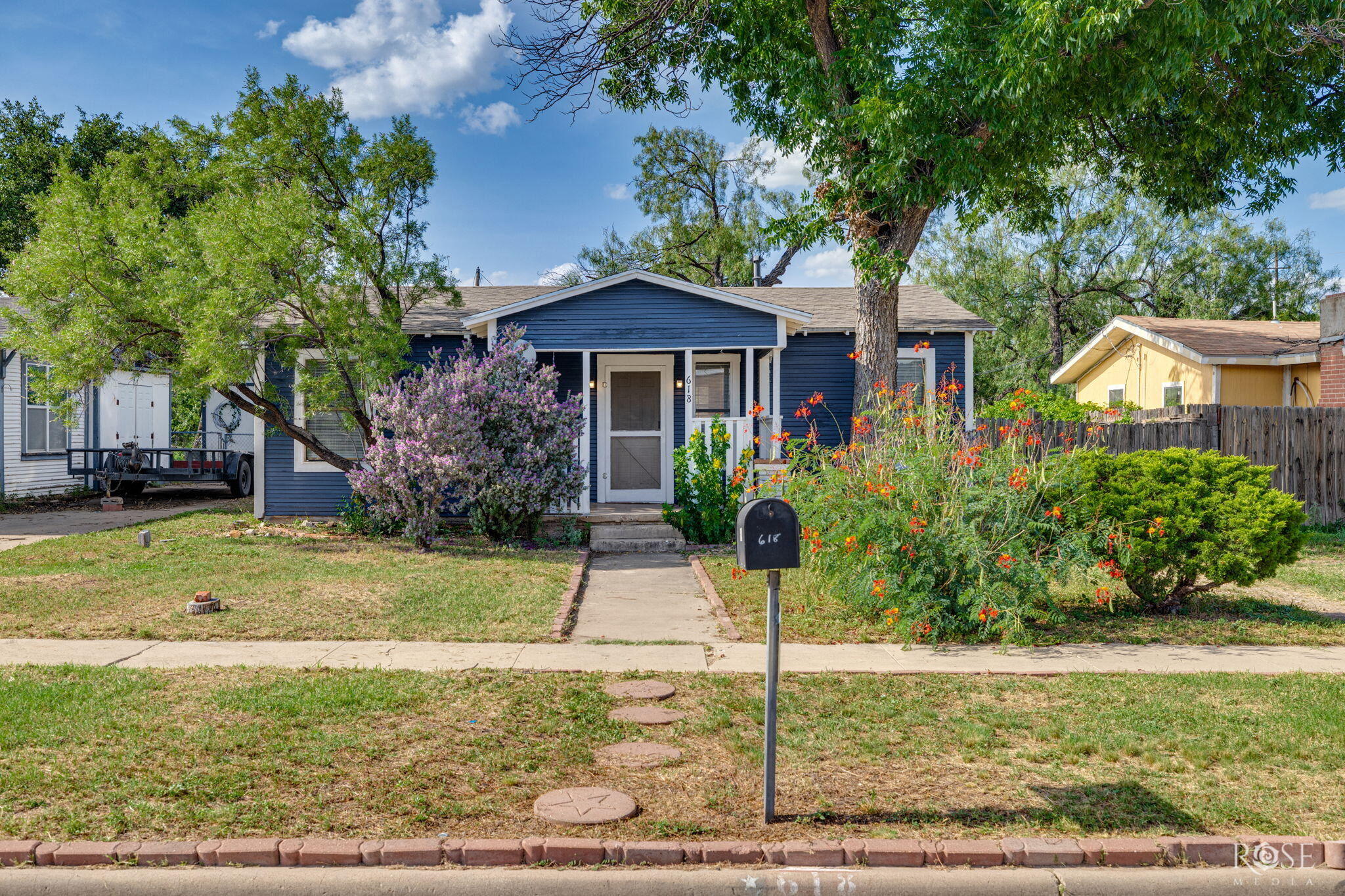 618 Pulliam Street Property Photo 1