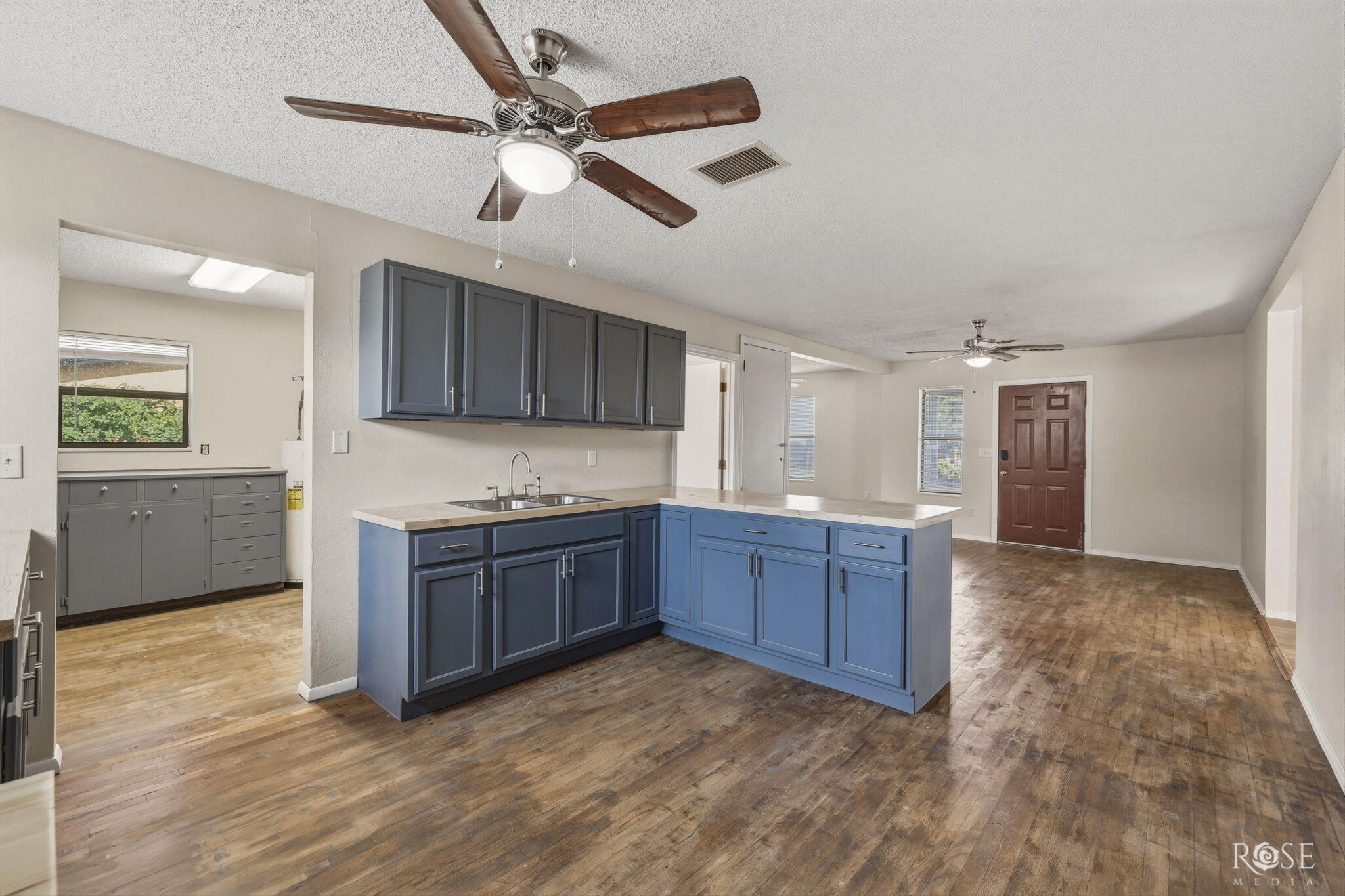 618 Pulliam Street Property Photo 4