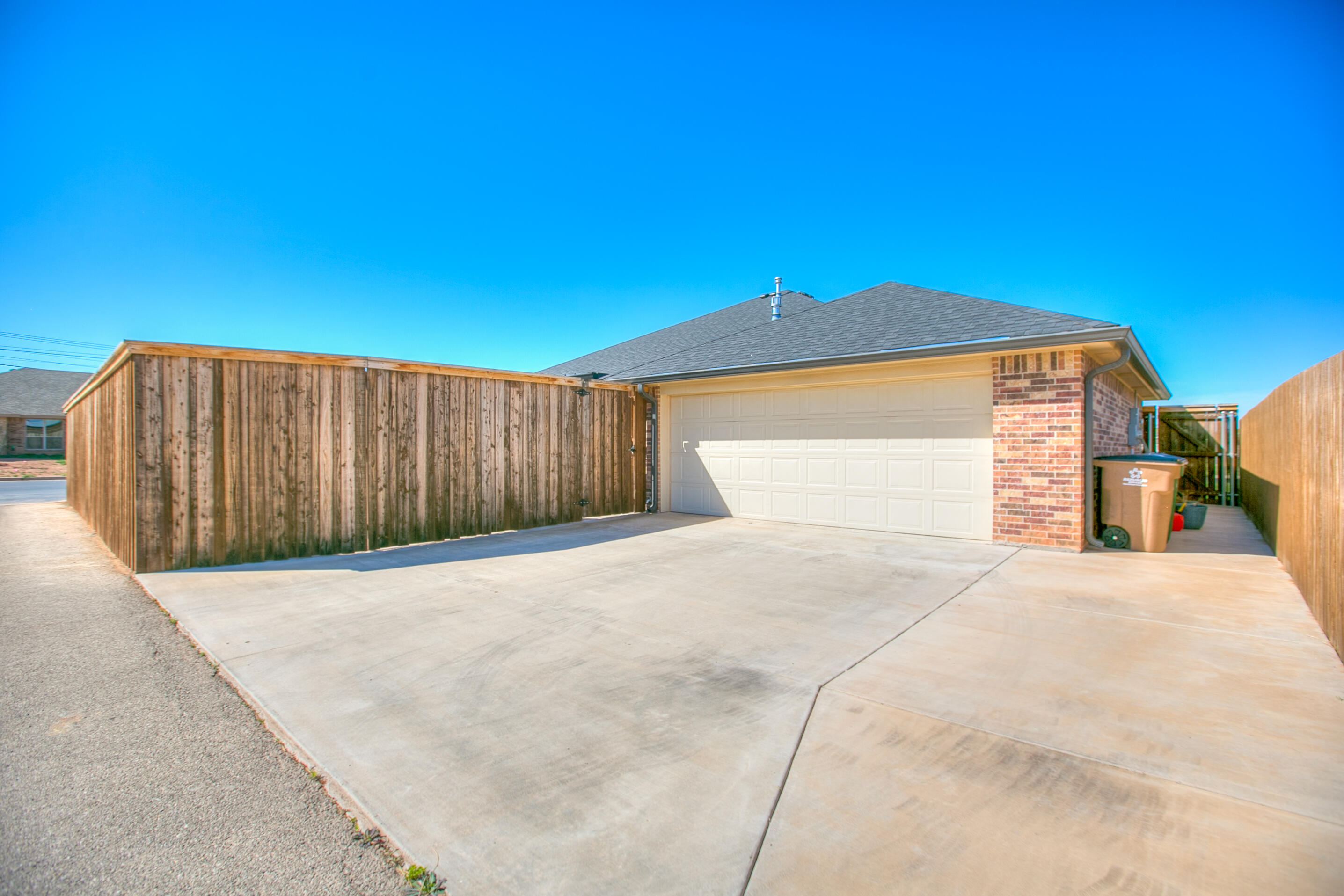 5050 Red Oak Lane Property Photo 49