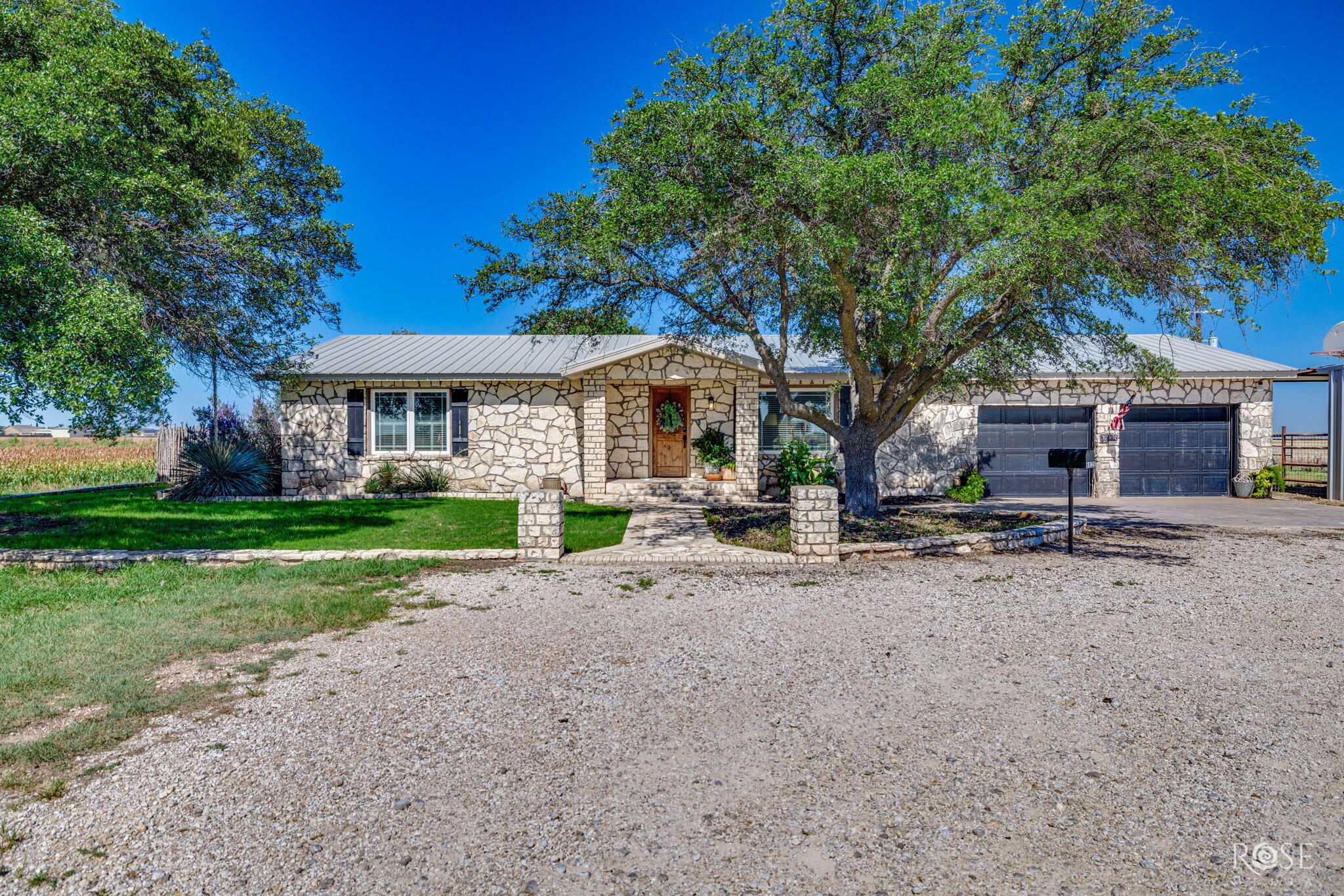 6825 Hawk Avenue Property Photo 1