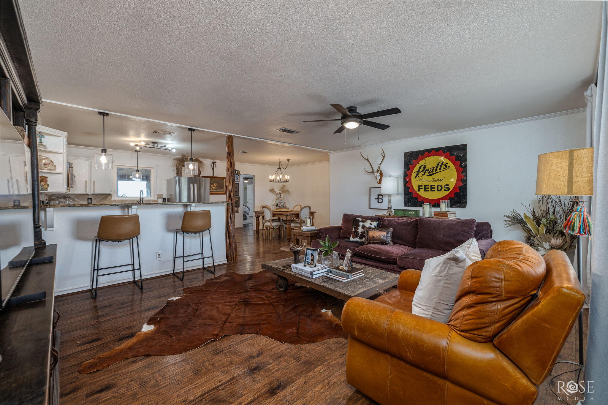 6825 Hawk Avenue Property Photo 7