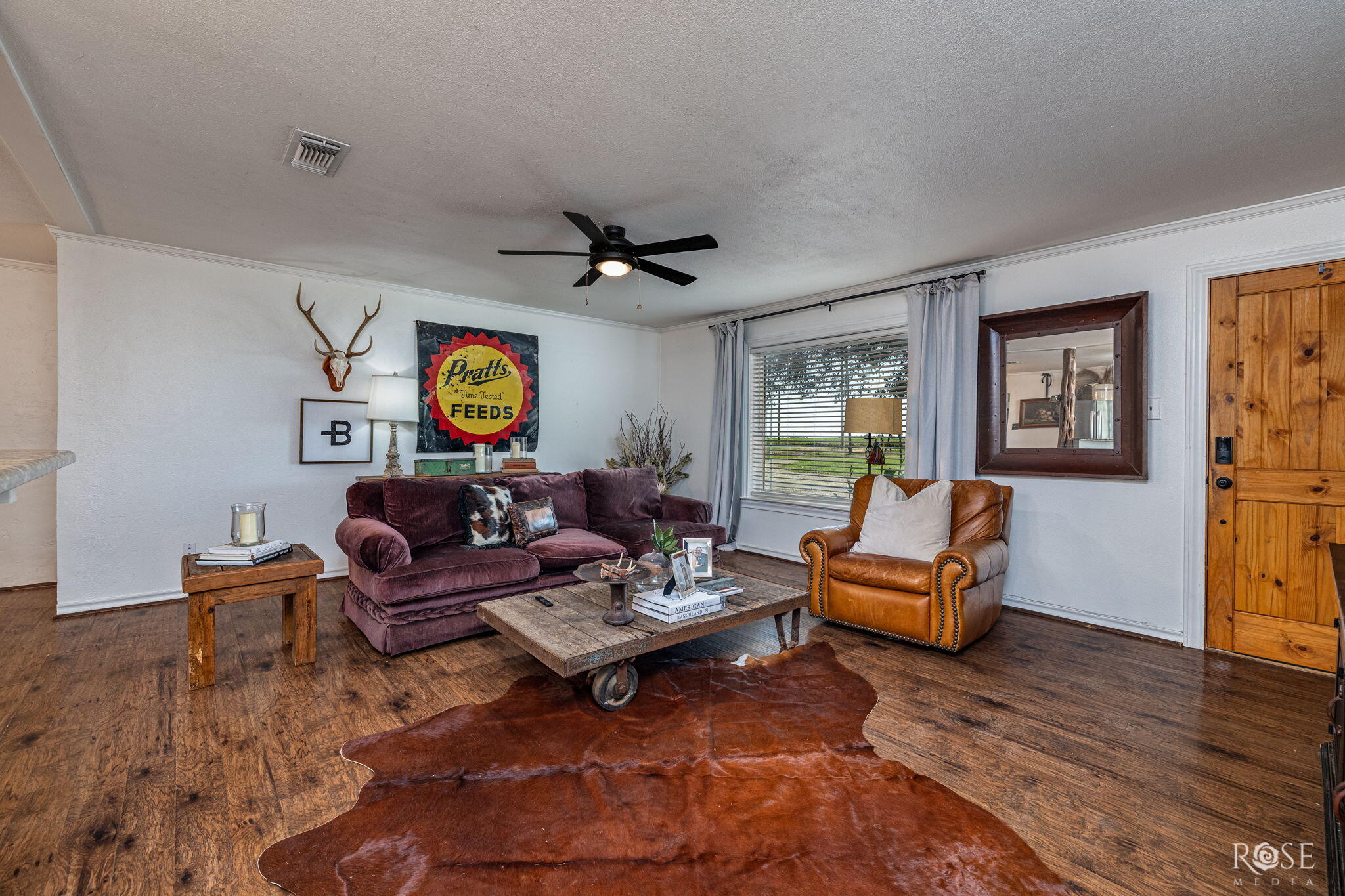 6825 Hawk Avenue Property Photo 9