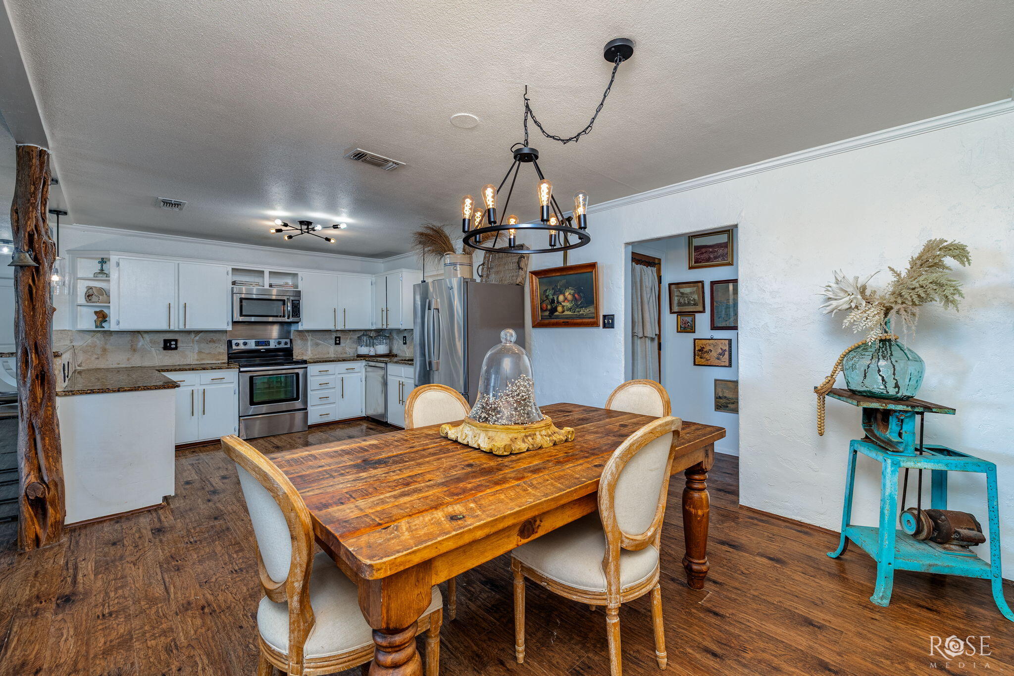 6825 Hawk Avenue Property Photo 10