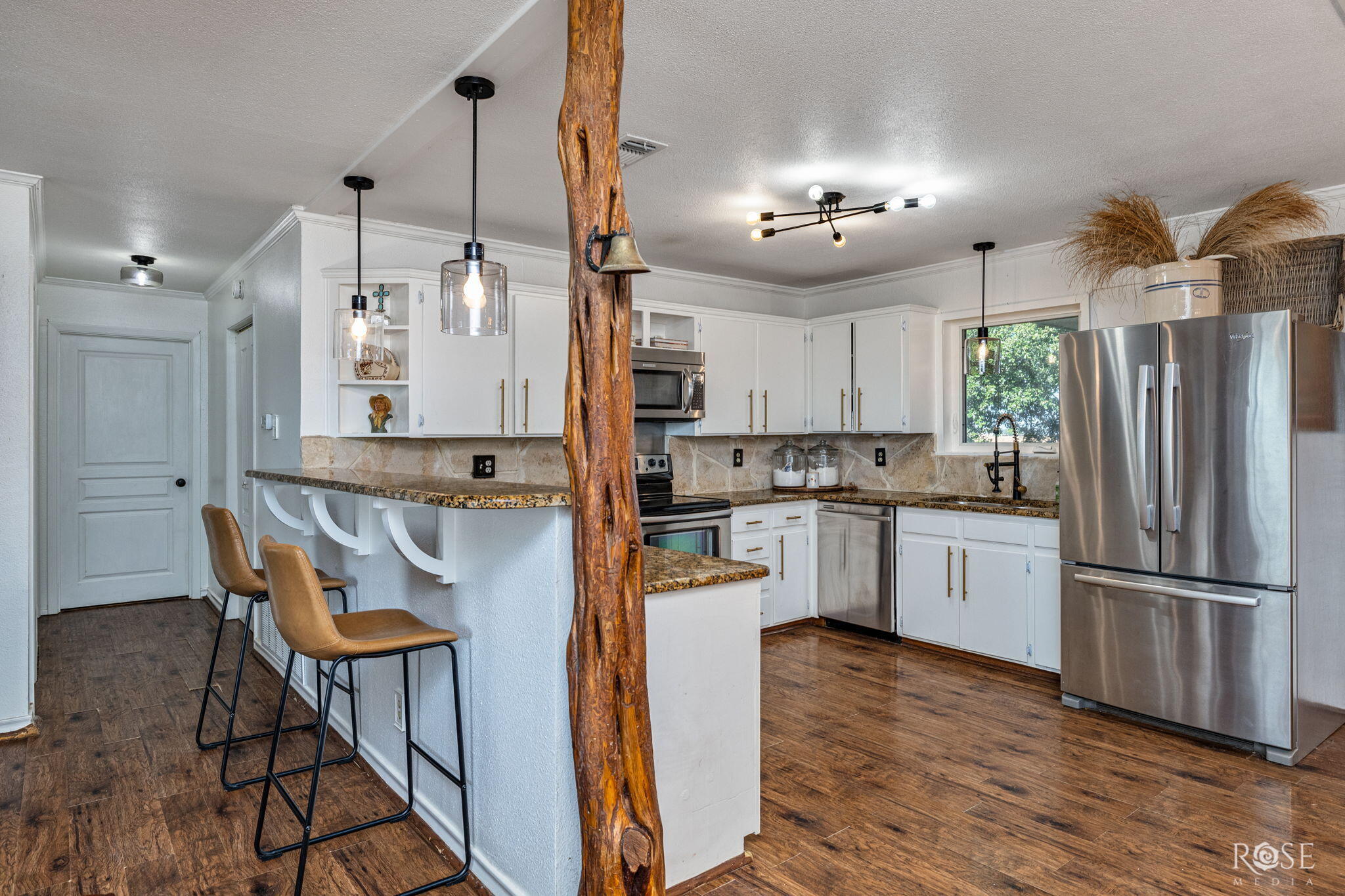 6825 Hawk Avenue Property Photo 11
