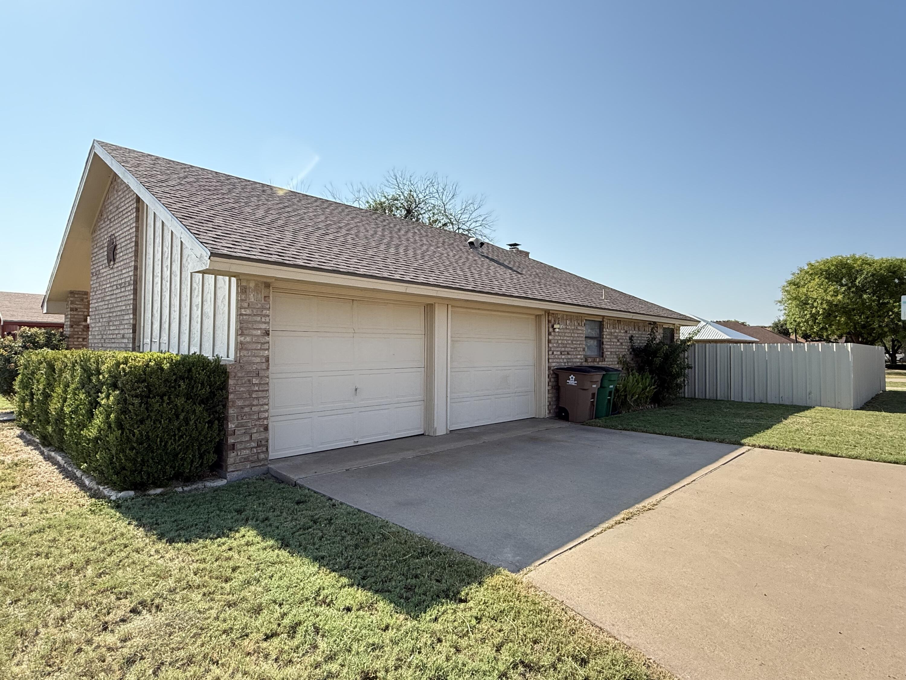 2501 1st Atlas Street Property Photo 4
