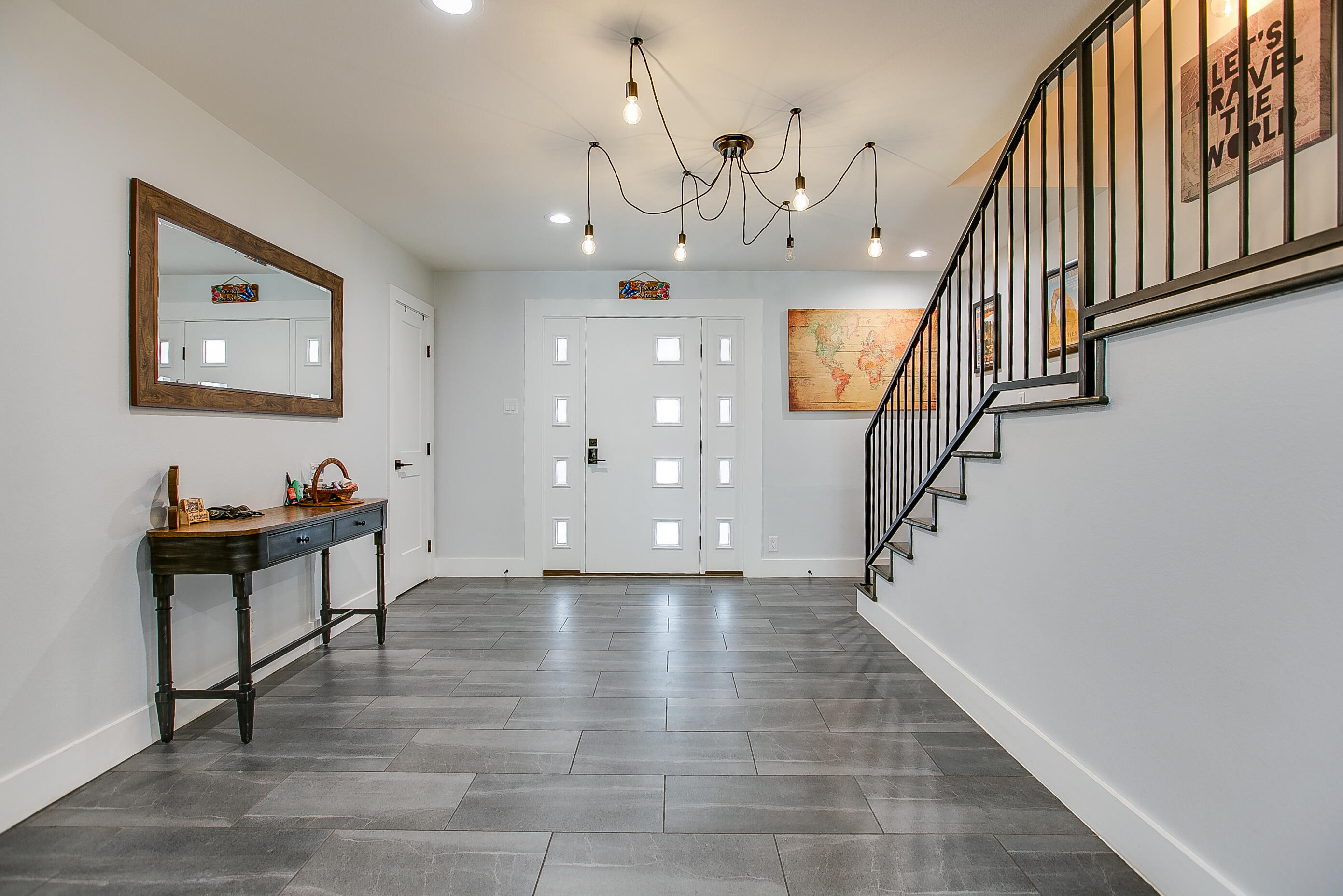 2590 Sleepy Hollow Road Property Photo 8