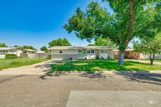 2816 Jomar Street Property Photo 2