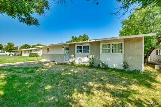 2816 Jomar Street Property Photo 4