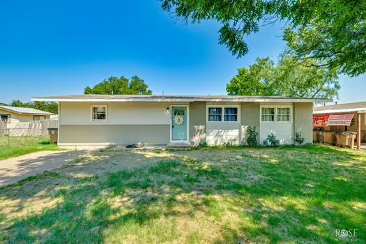 2816 Jomar Street Property Photo 5
