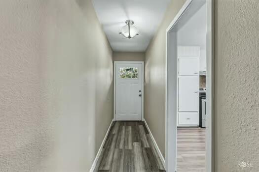 2816 Jomar Street Property Photo 8