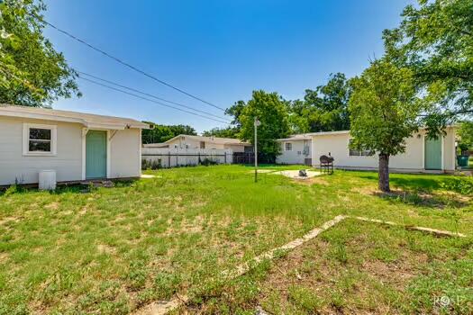 2816 Jomar Street Property Photo 32