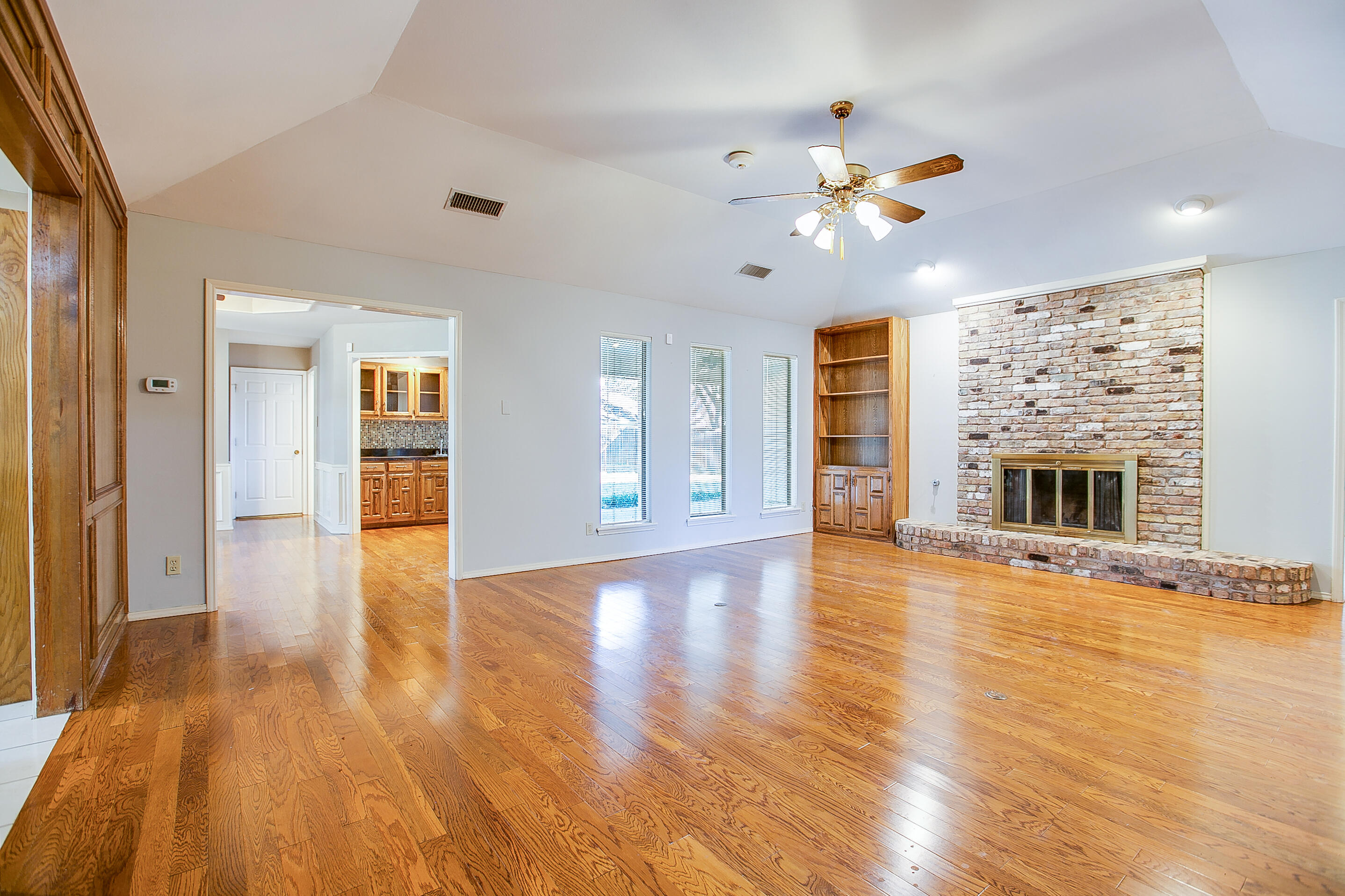 3410 Grandview Drive Property Photo 12