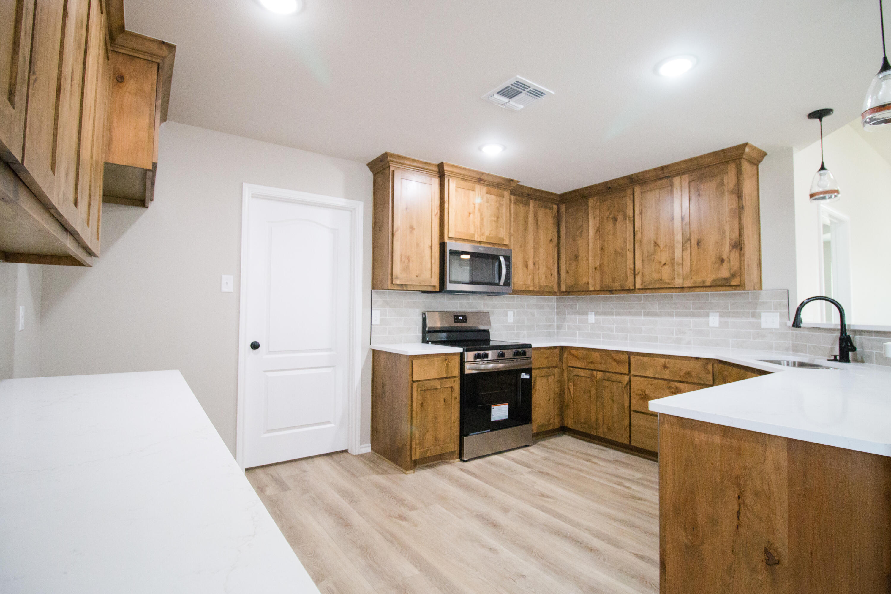 4317 Rimrock Ridge Property Photo 5
