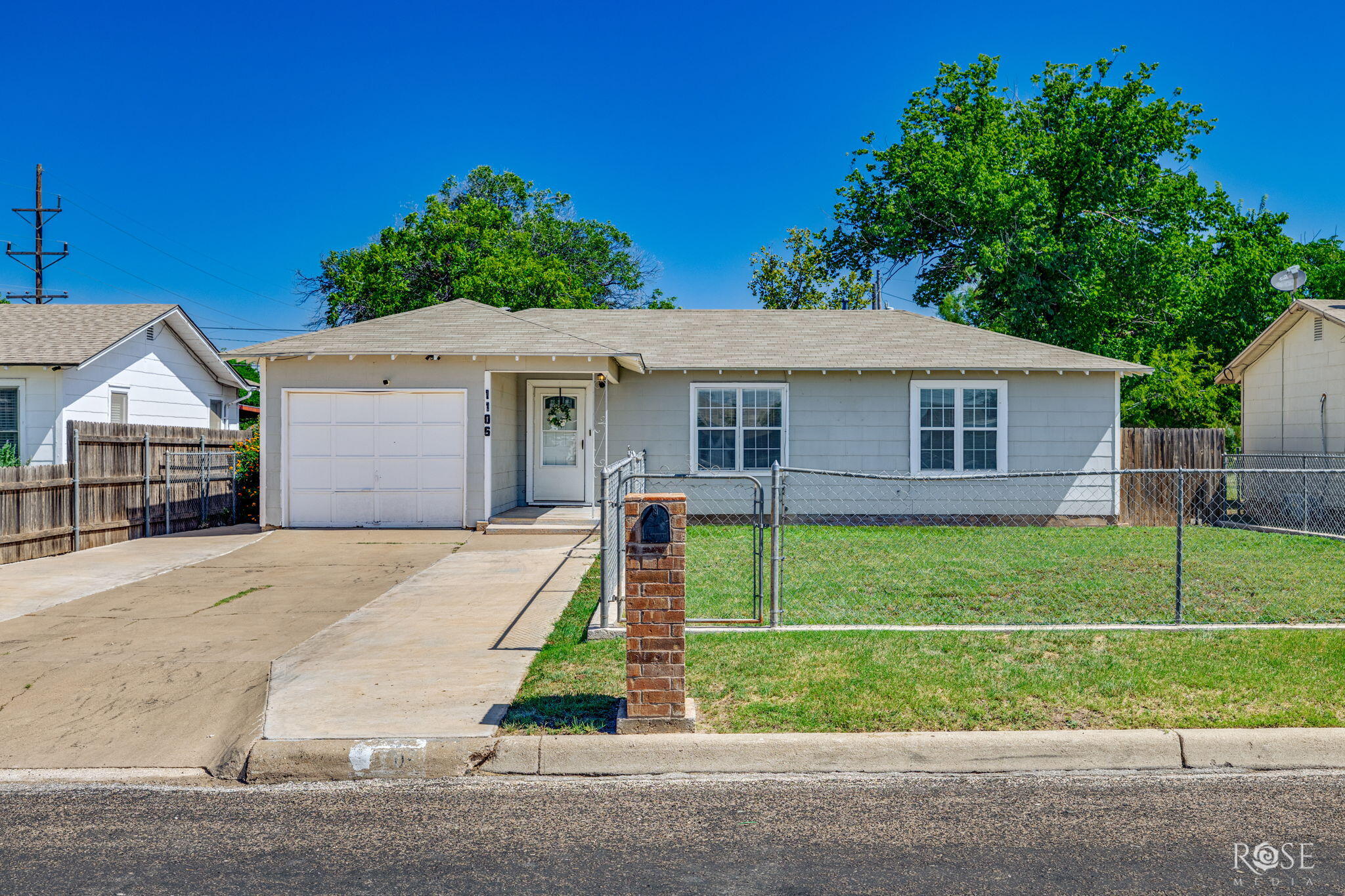 1106 E 22nd Street Property Photo 1