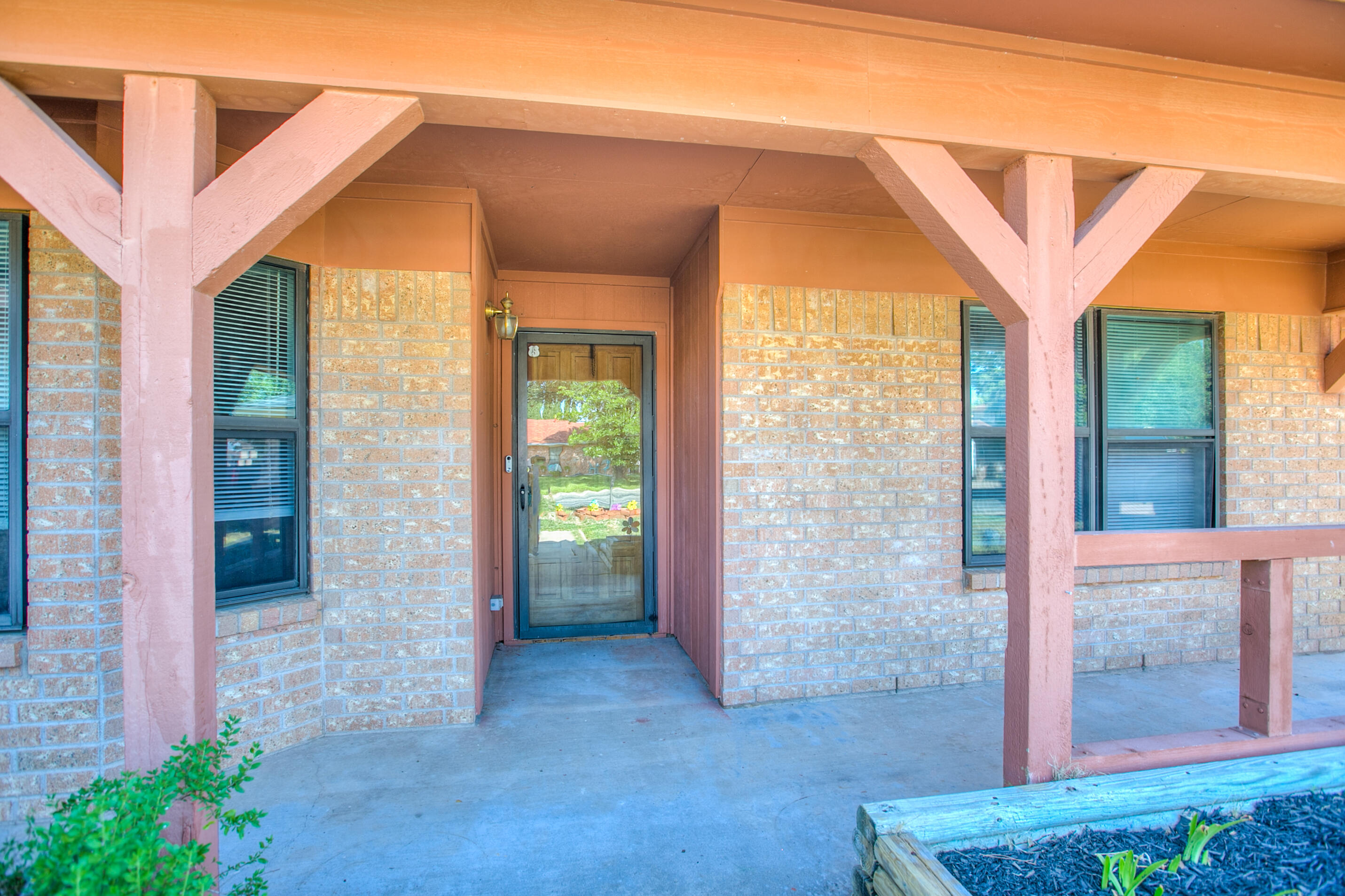 1206 Gregory Drive Property Photo 1