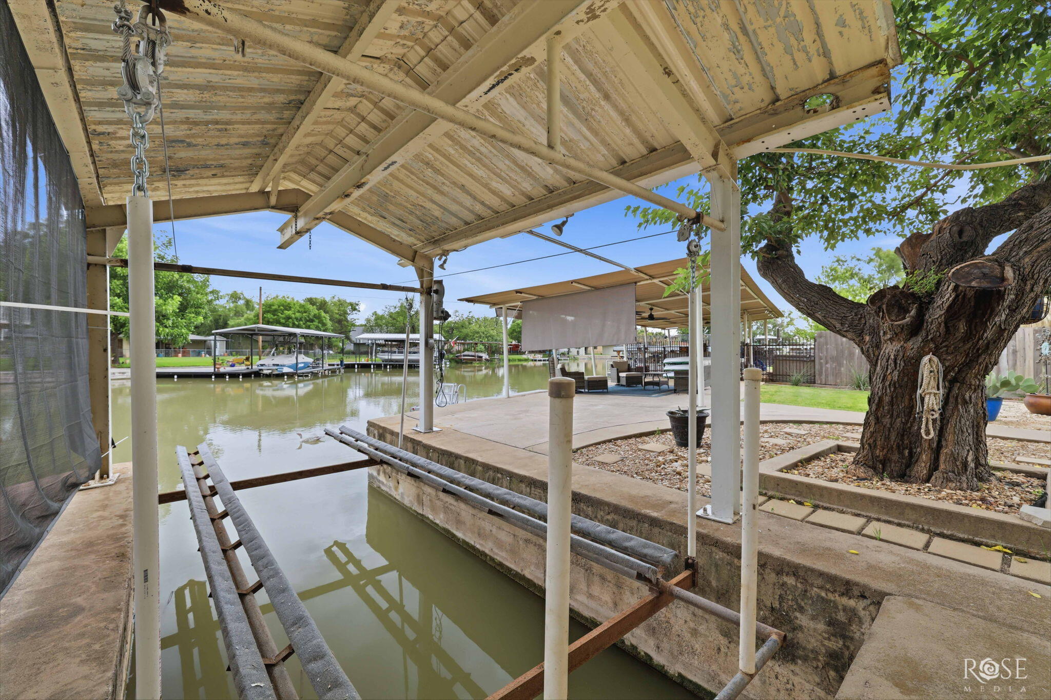 2570 Sleepy Hollow Road Property Photo 45