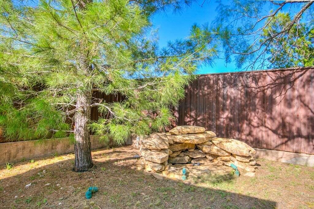 503 Driftwood Drive Property Photo 5