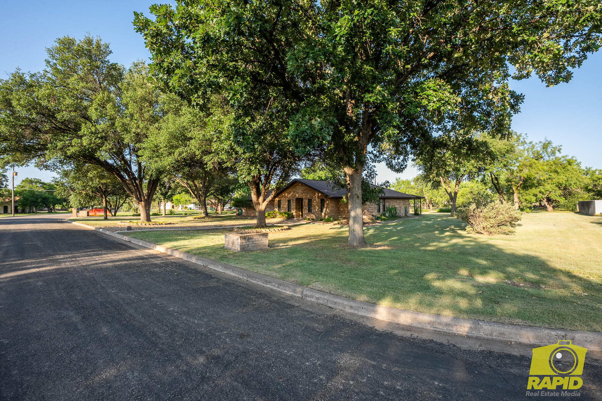 5417 Briarwood Circle Property Photo 6
