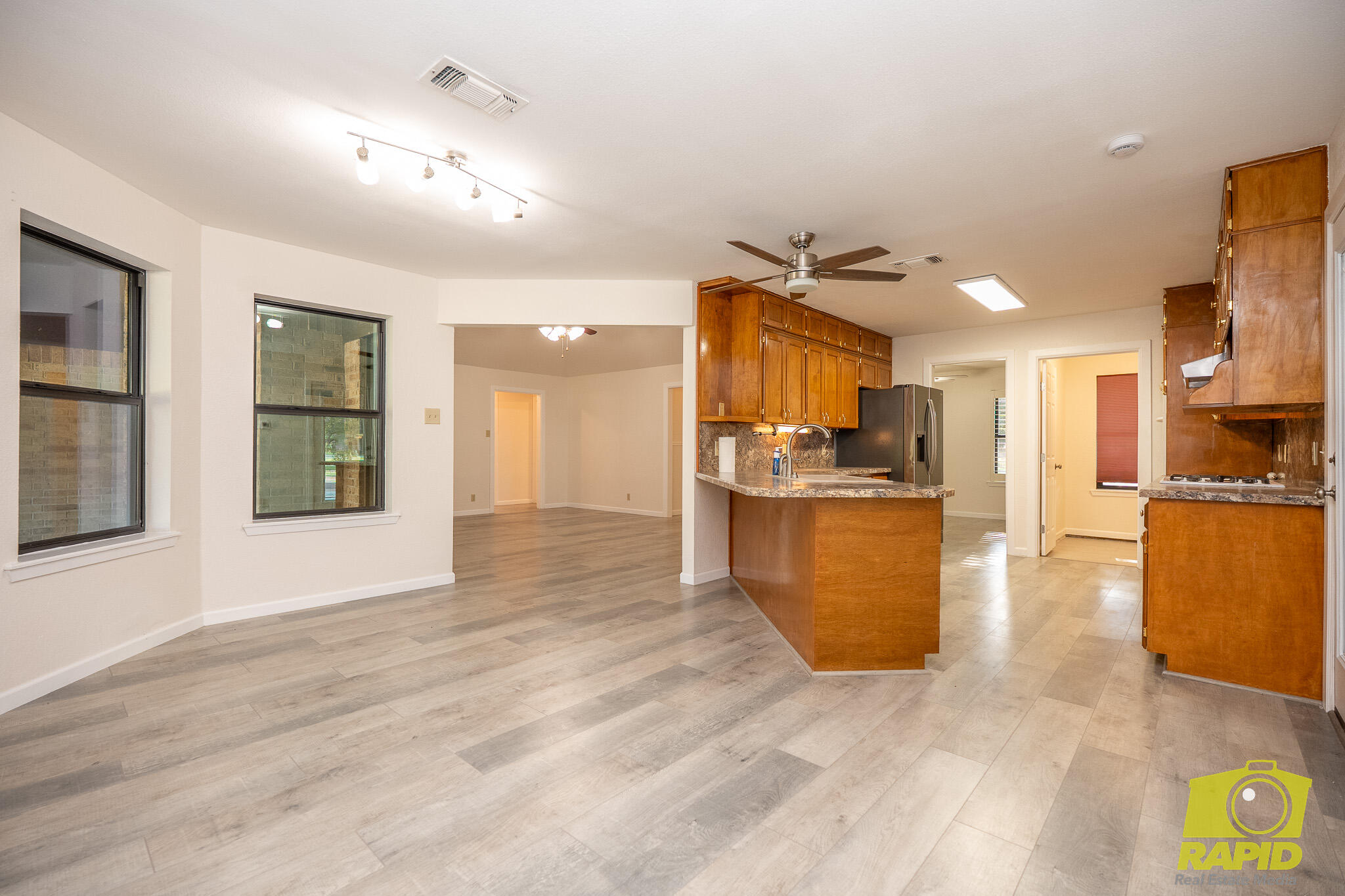 5417 Briarwood Circle Property Photo 13