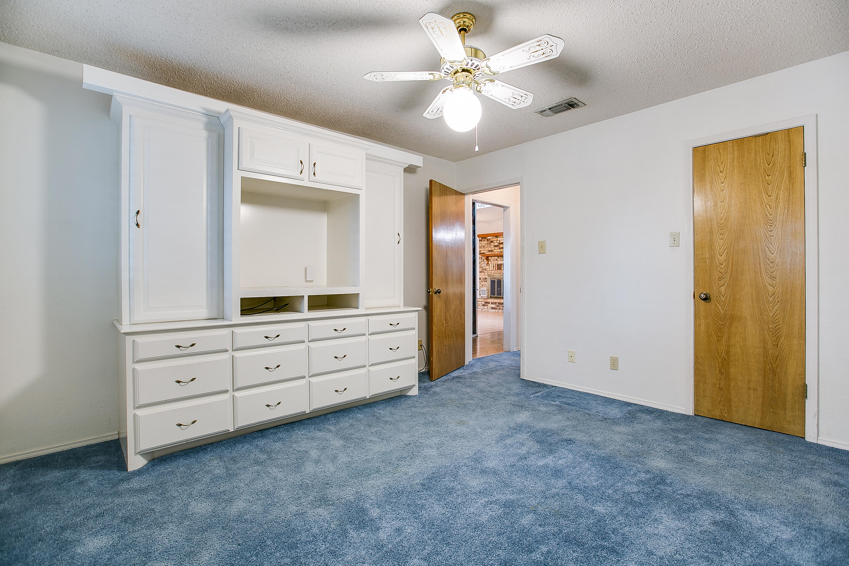 3716 Inglewood Drive Property Photo 28
